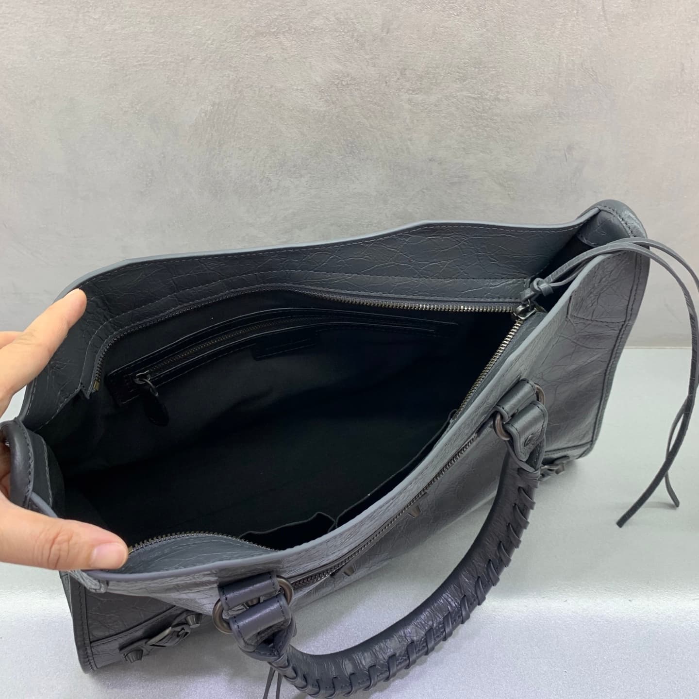 Balenciaga Grey Large Wallet 1157481180
