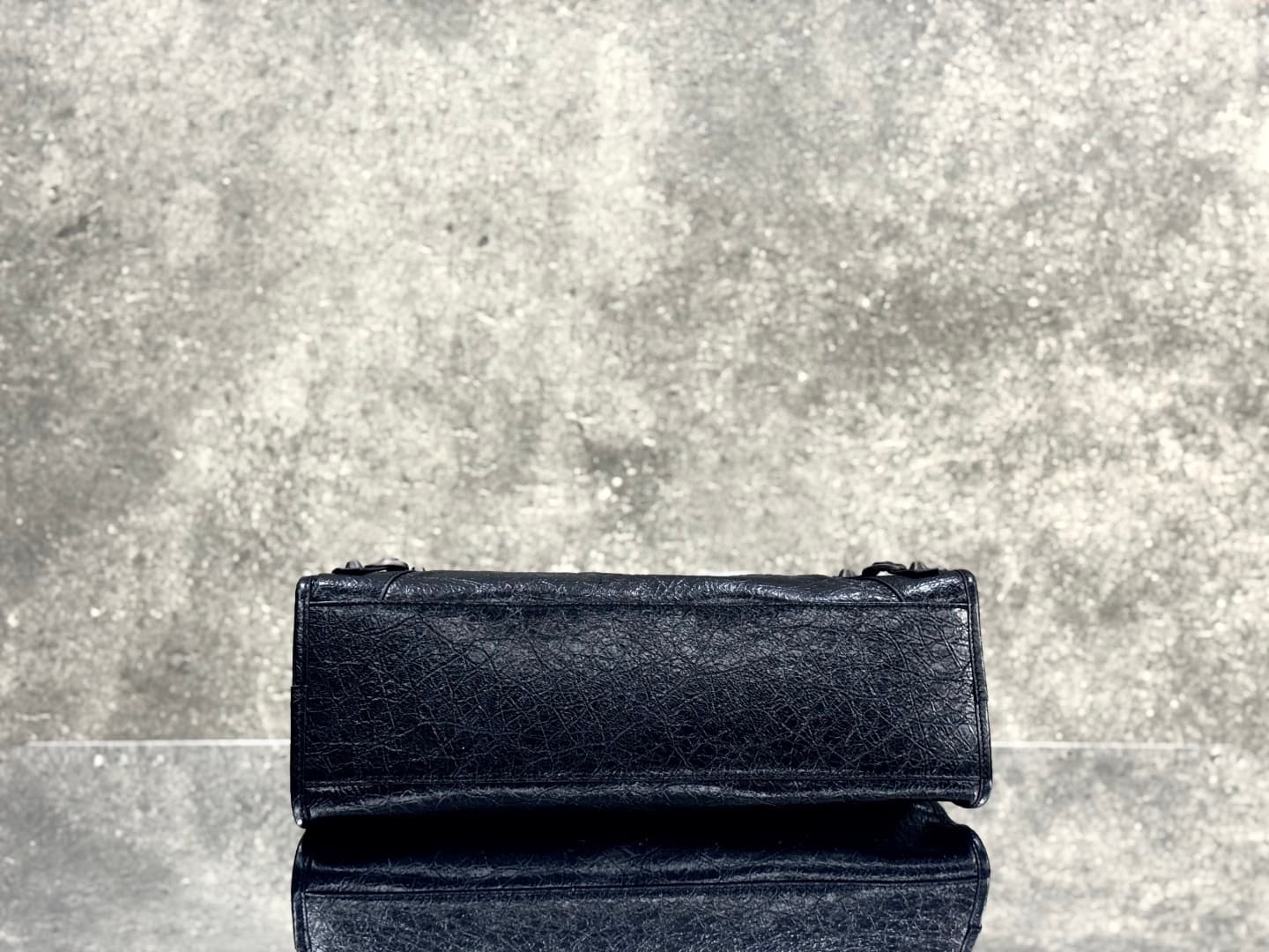 Balenciaga Black Medium Shoulder Bag 0622