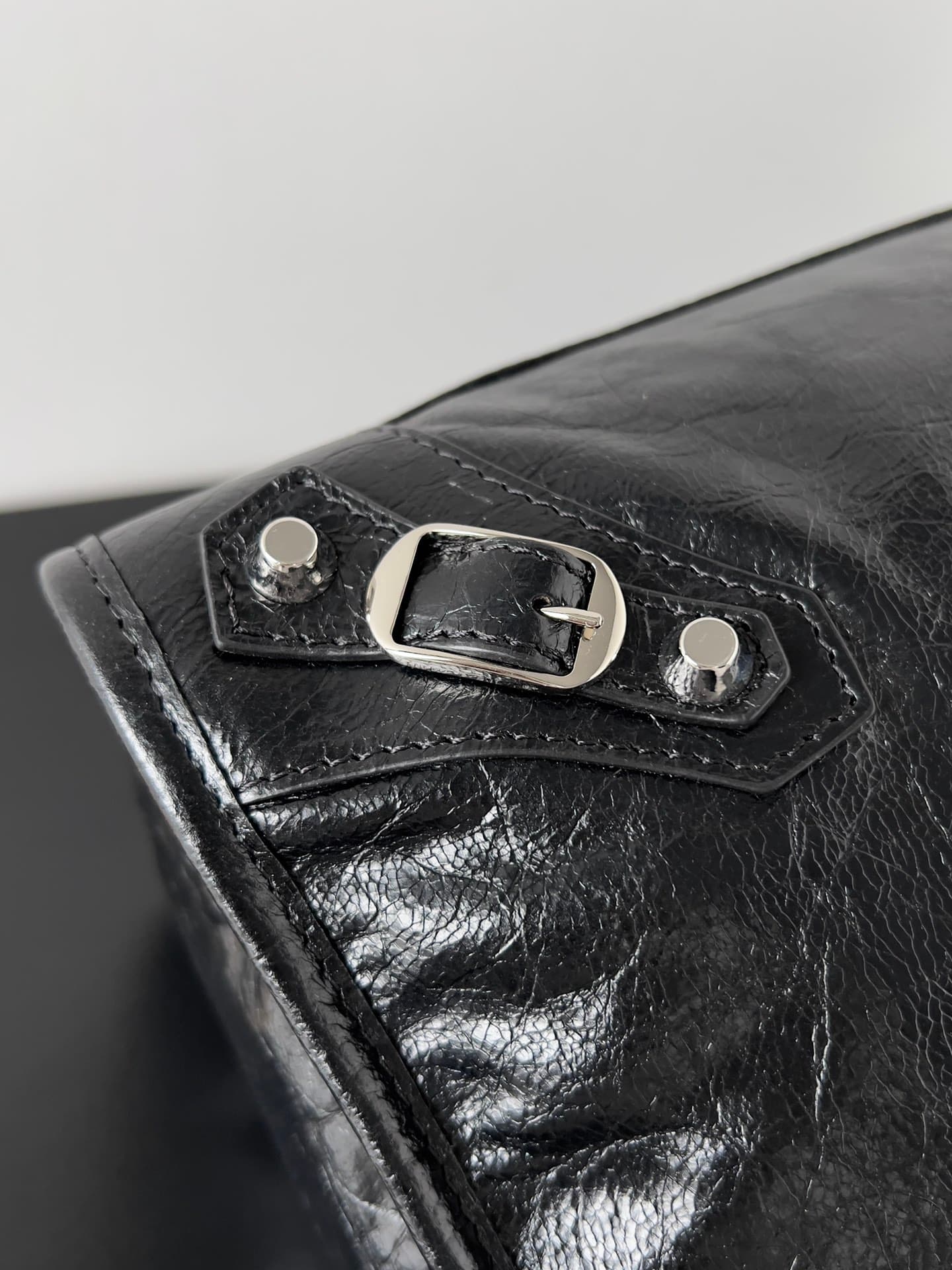 Balenciaga Cream Wallet 530