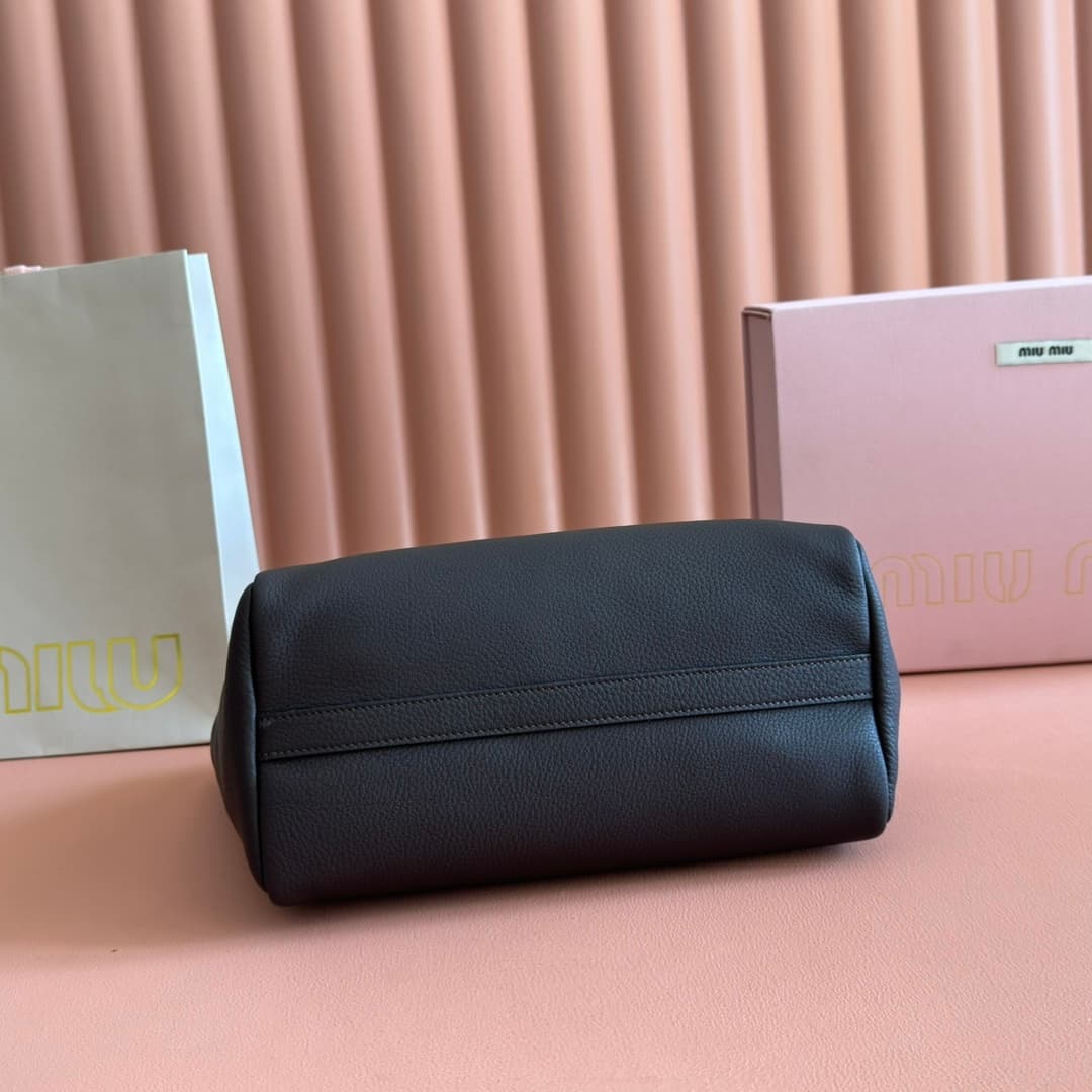 miumiu 谬谬 Tote Bag 5ba304