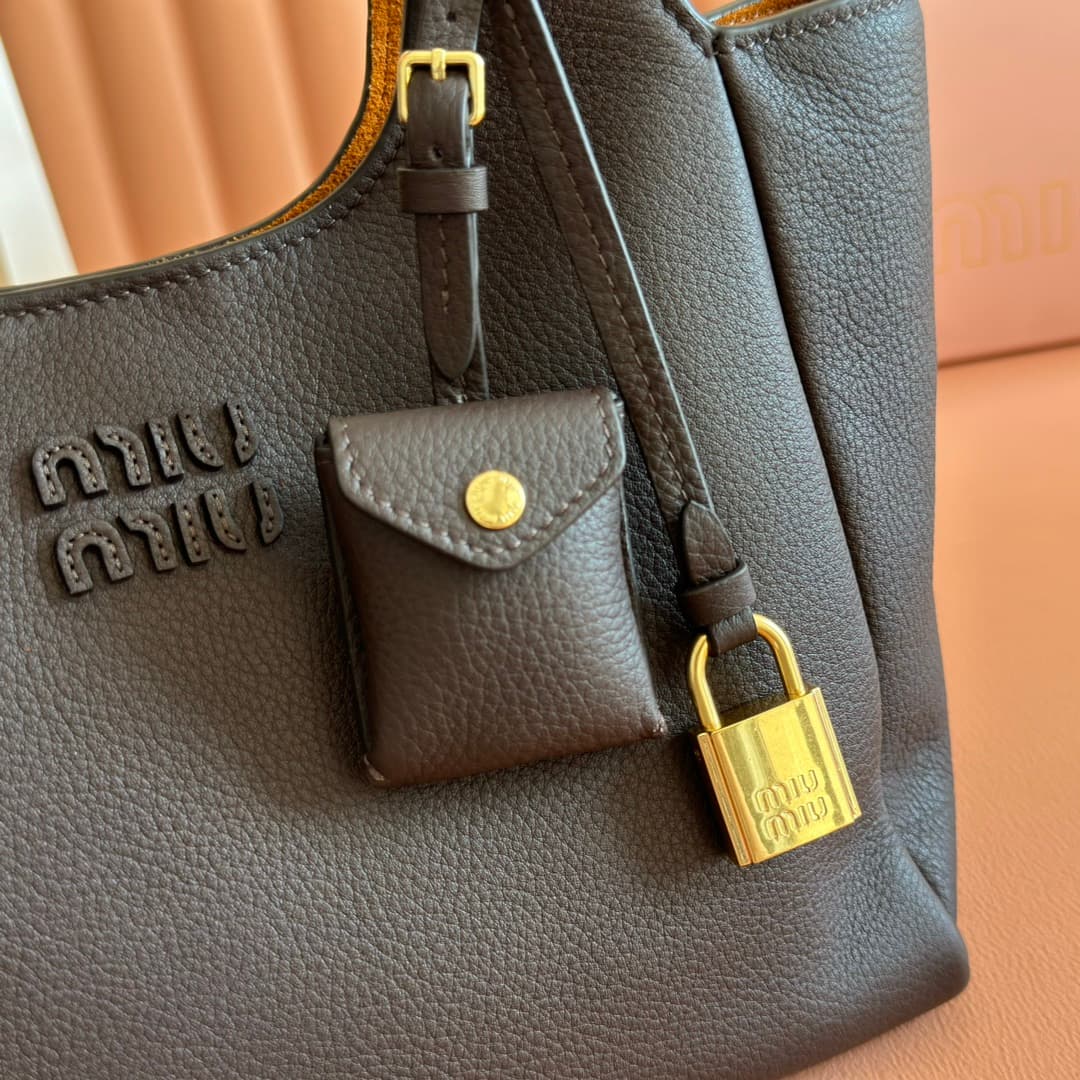 miumiu 谬谬 Tote Bag 5ba304