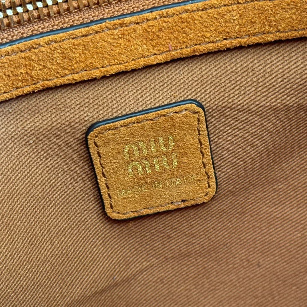 miumiu 谬谬 Tote Bag 5ba304