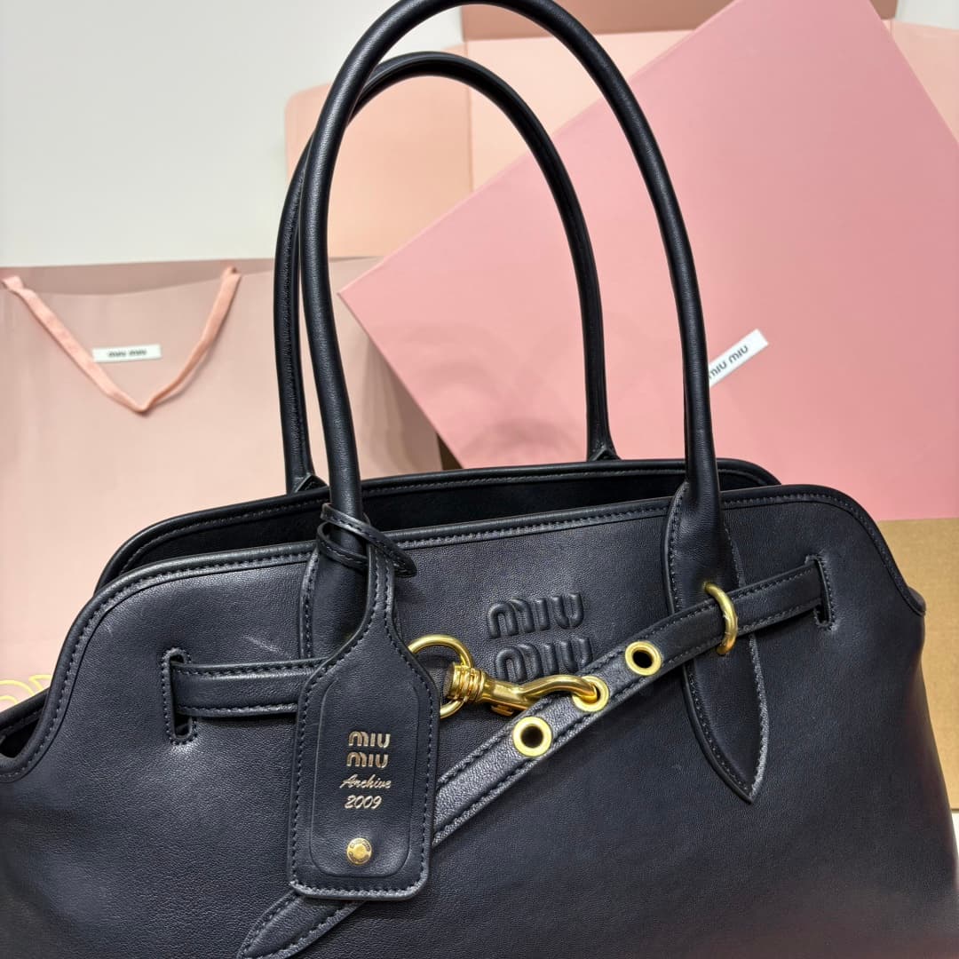 miumiu 谬谬 Gold Large Bag 5BG310
