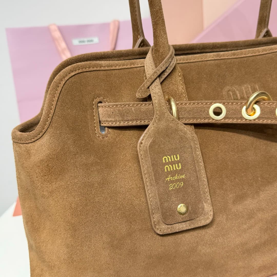 miumiu 谬谬 Gold Large Bag 5BG310