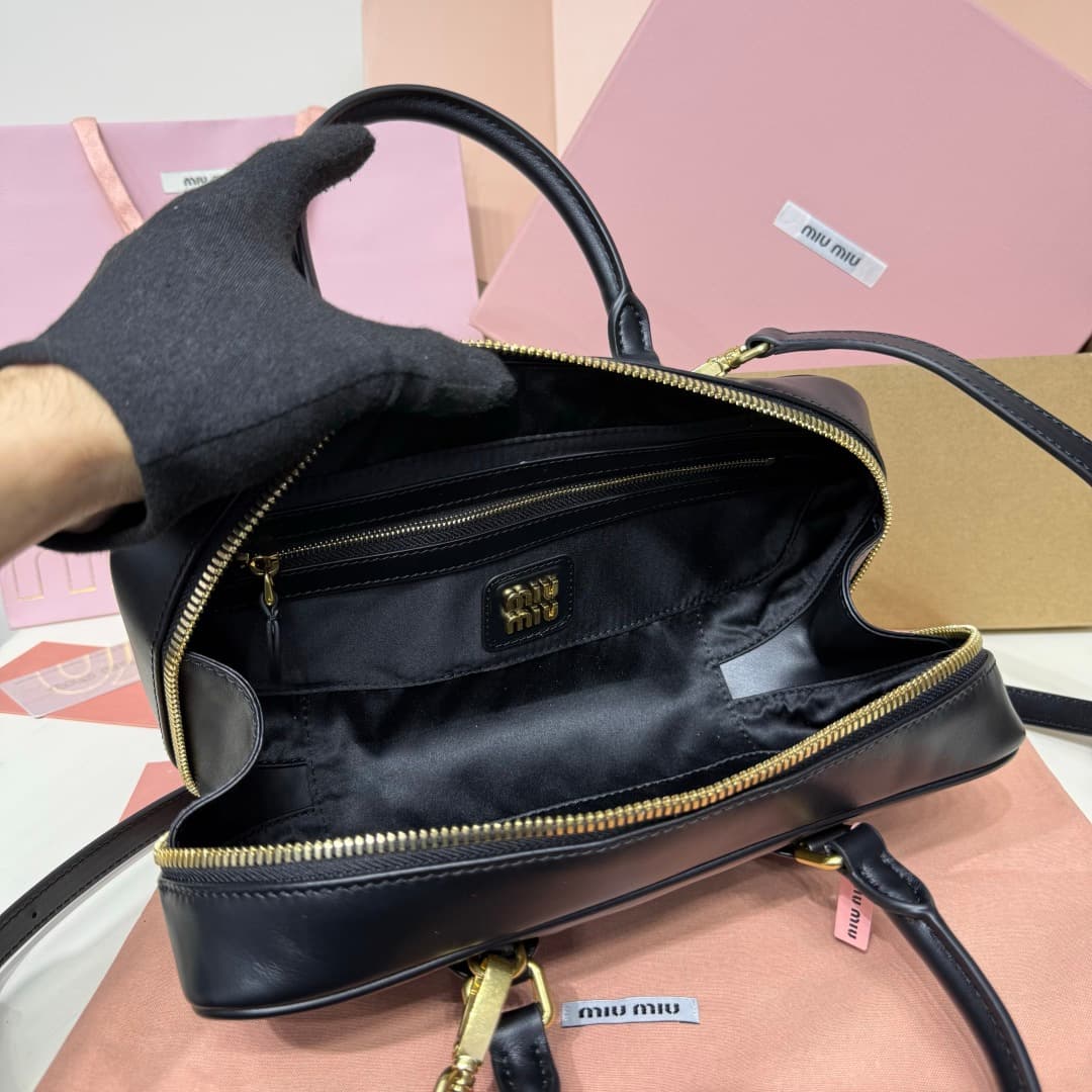 miumiu 谬谬 Black Bag
