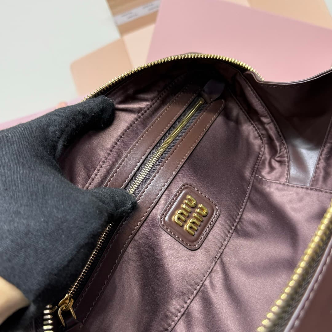miumiu 谬谬 Red Bag