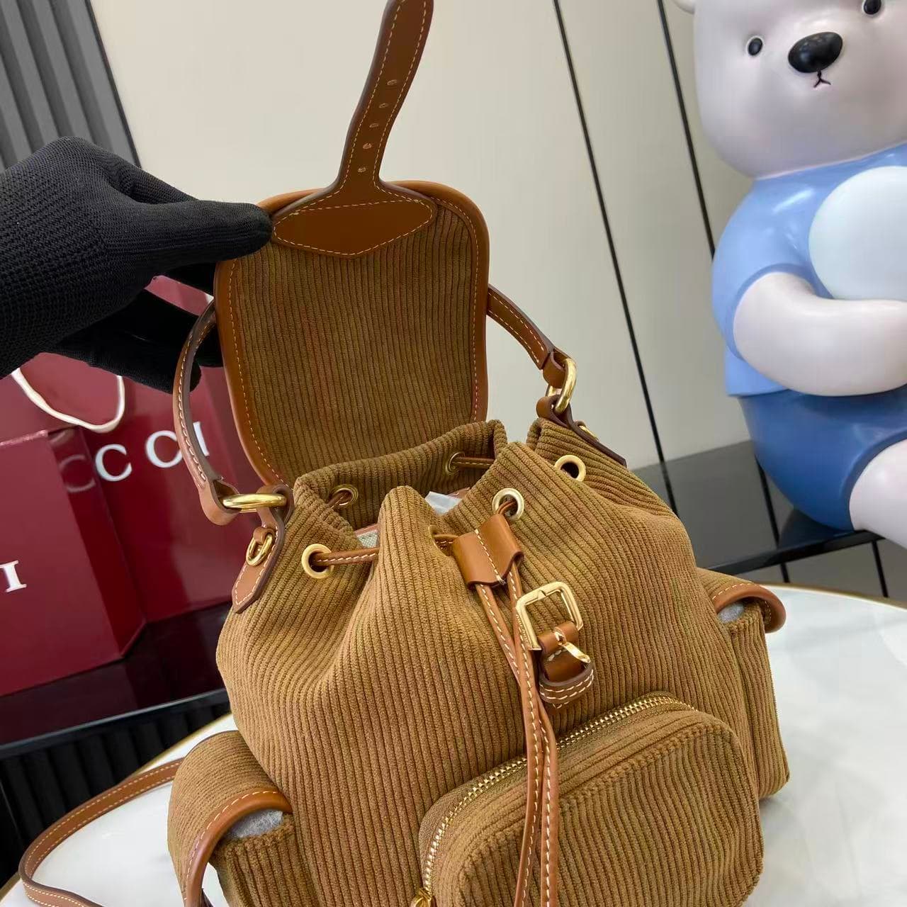 miumiu 谬谬 White Backpack 5BZ043