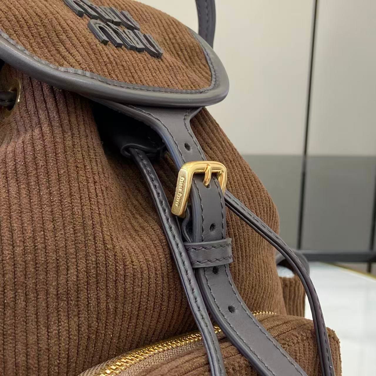 miumiu 谬谬 White Backpack 5BZ043