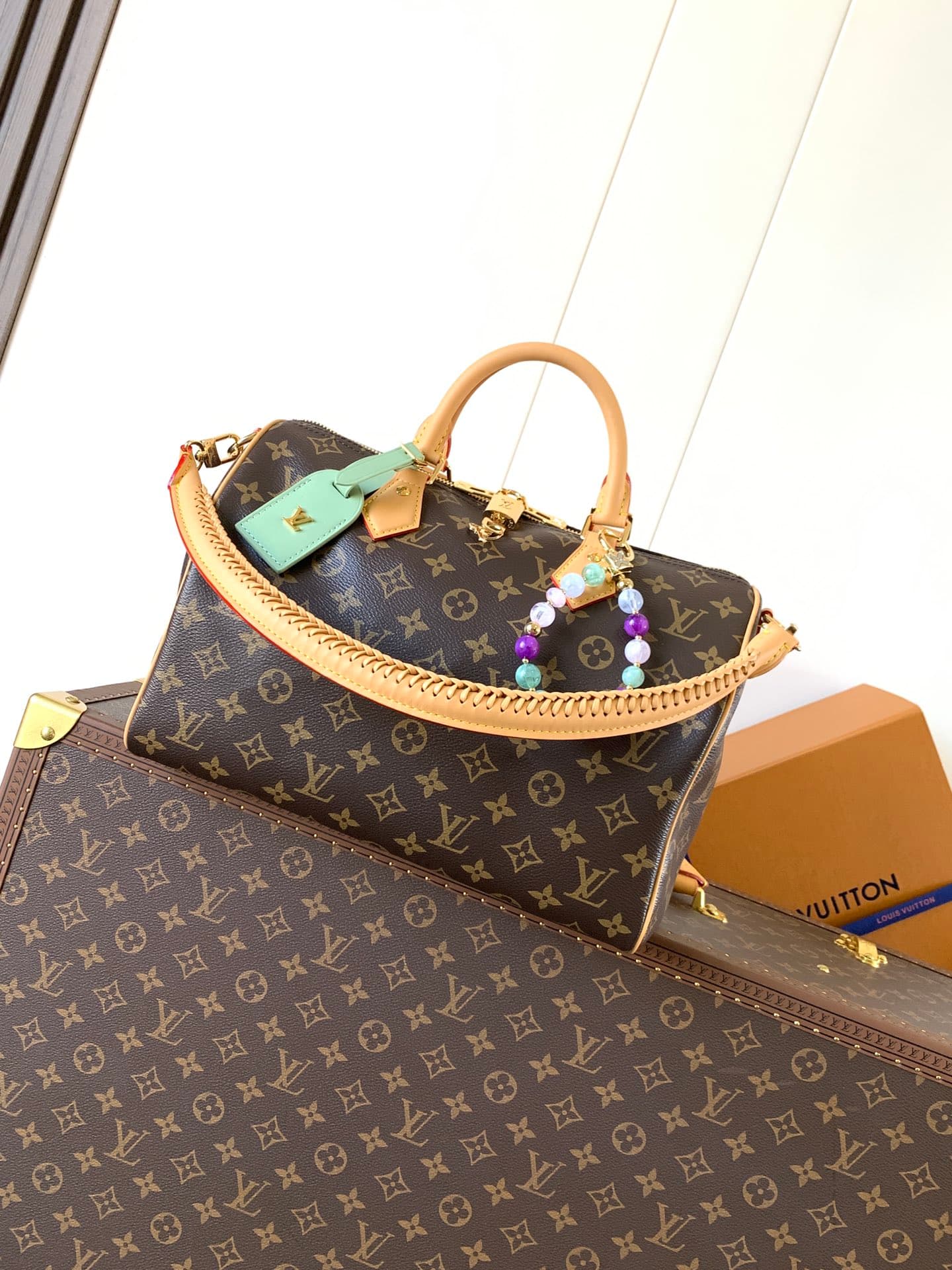 Louis Vuitton Black Wallet M15107