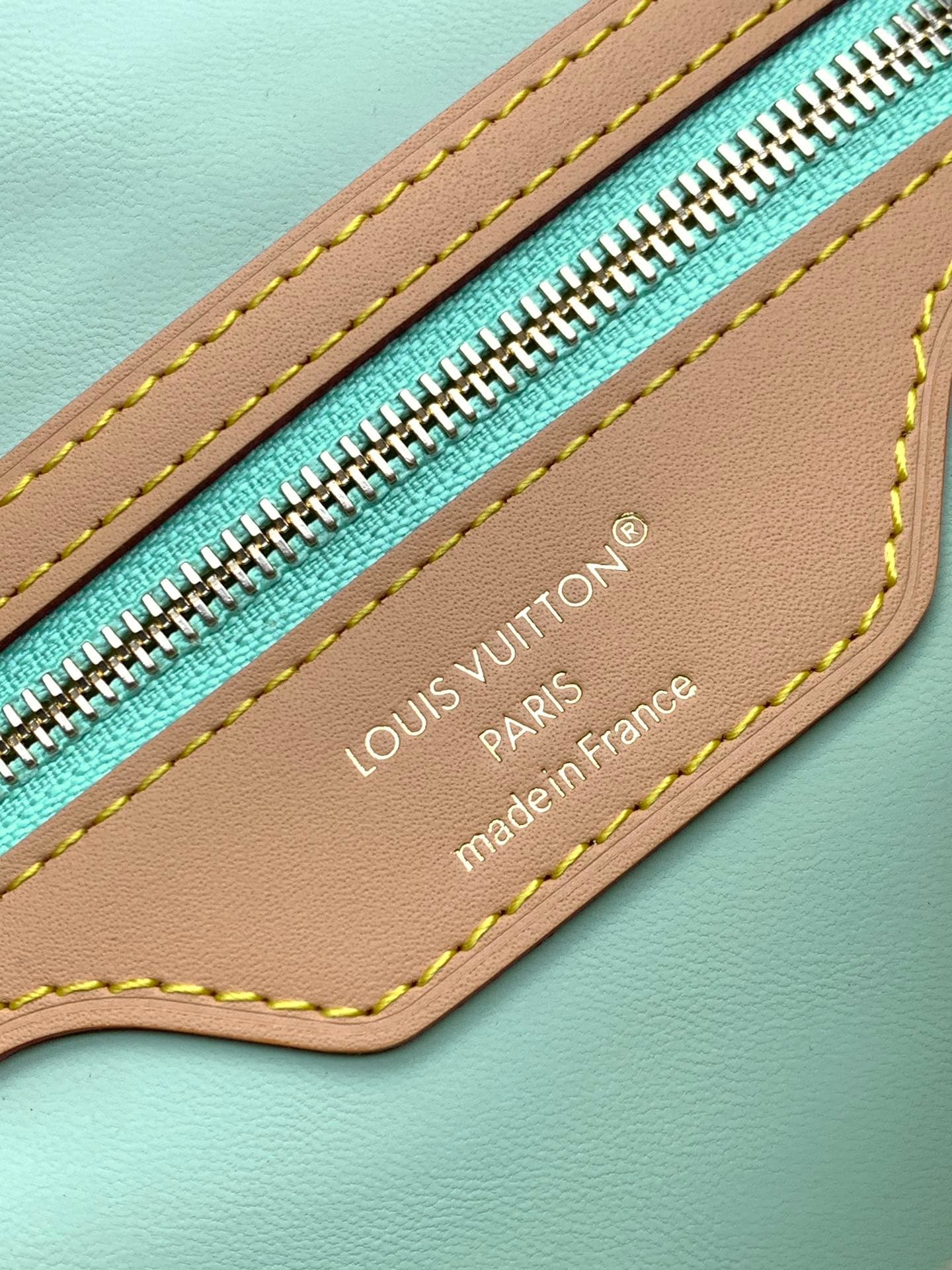 Louis Vuitton Black Wallet M15107