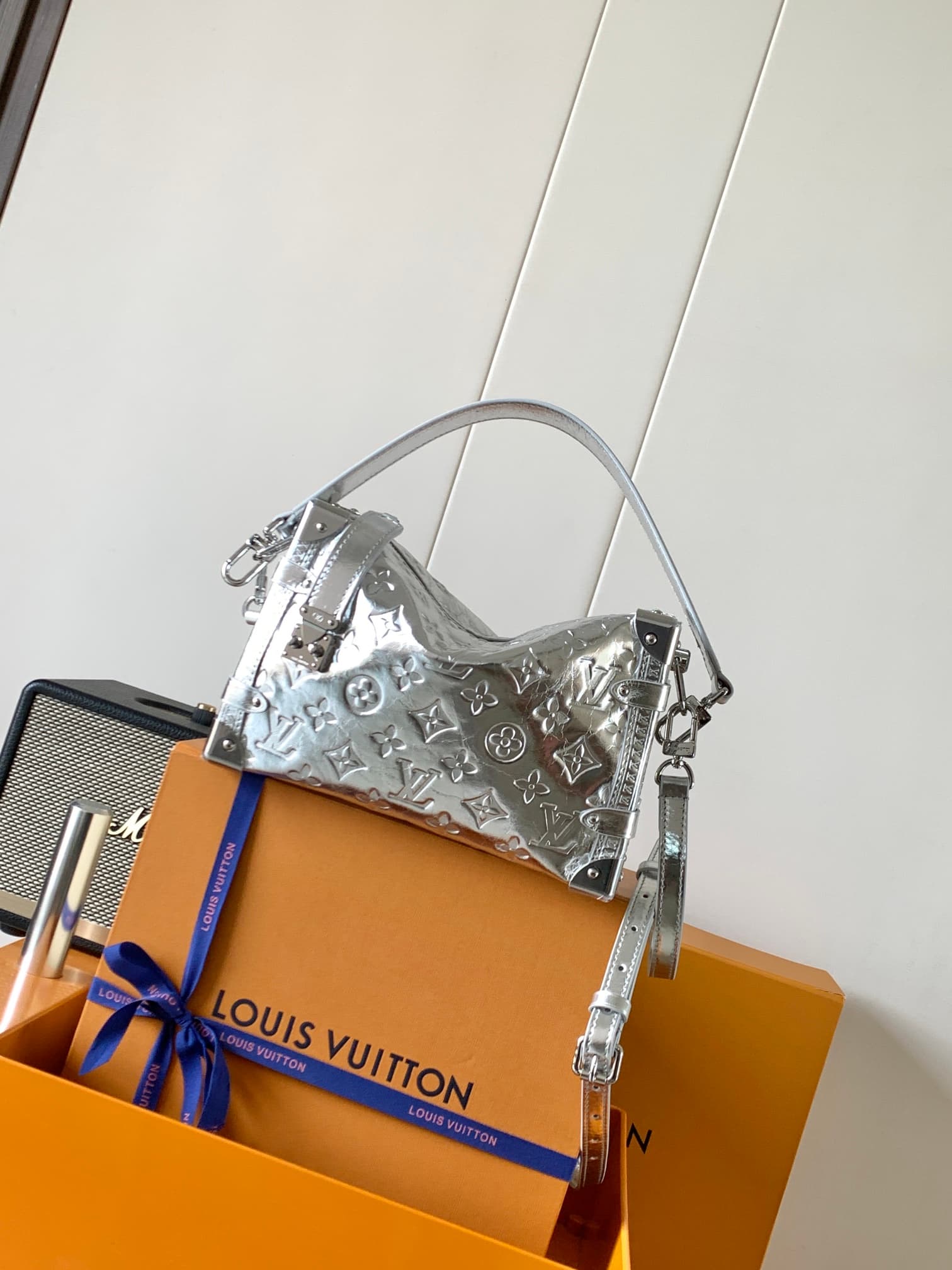 Louis Vuitton Accessory M26223