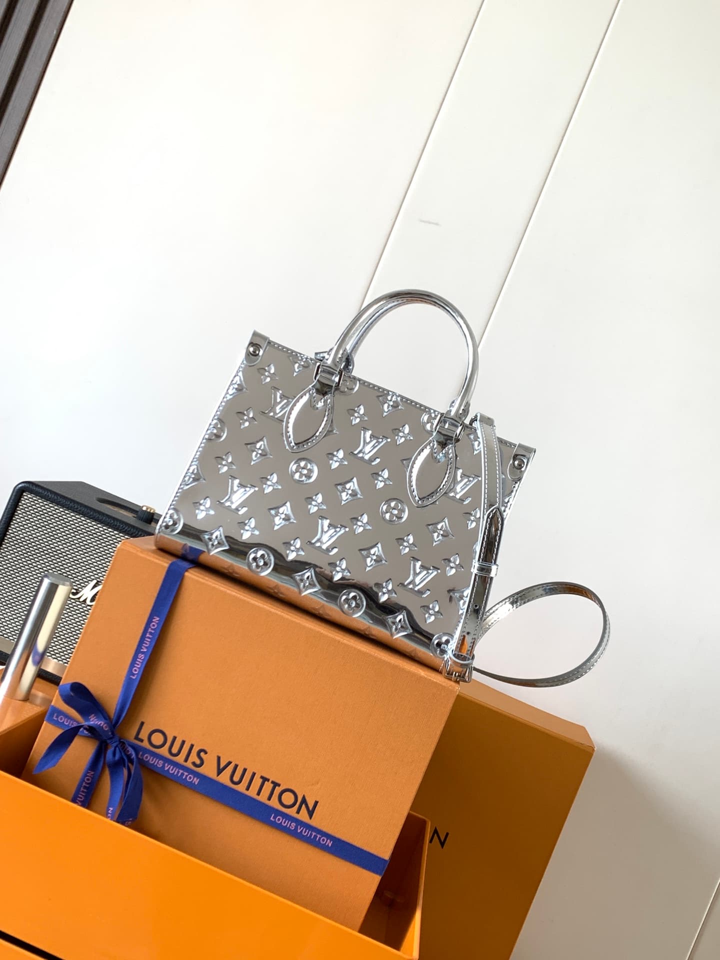 Louis Vuitton Accessory M26373