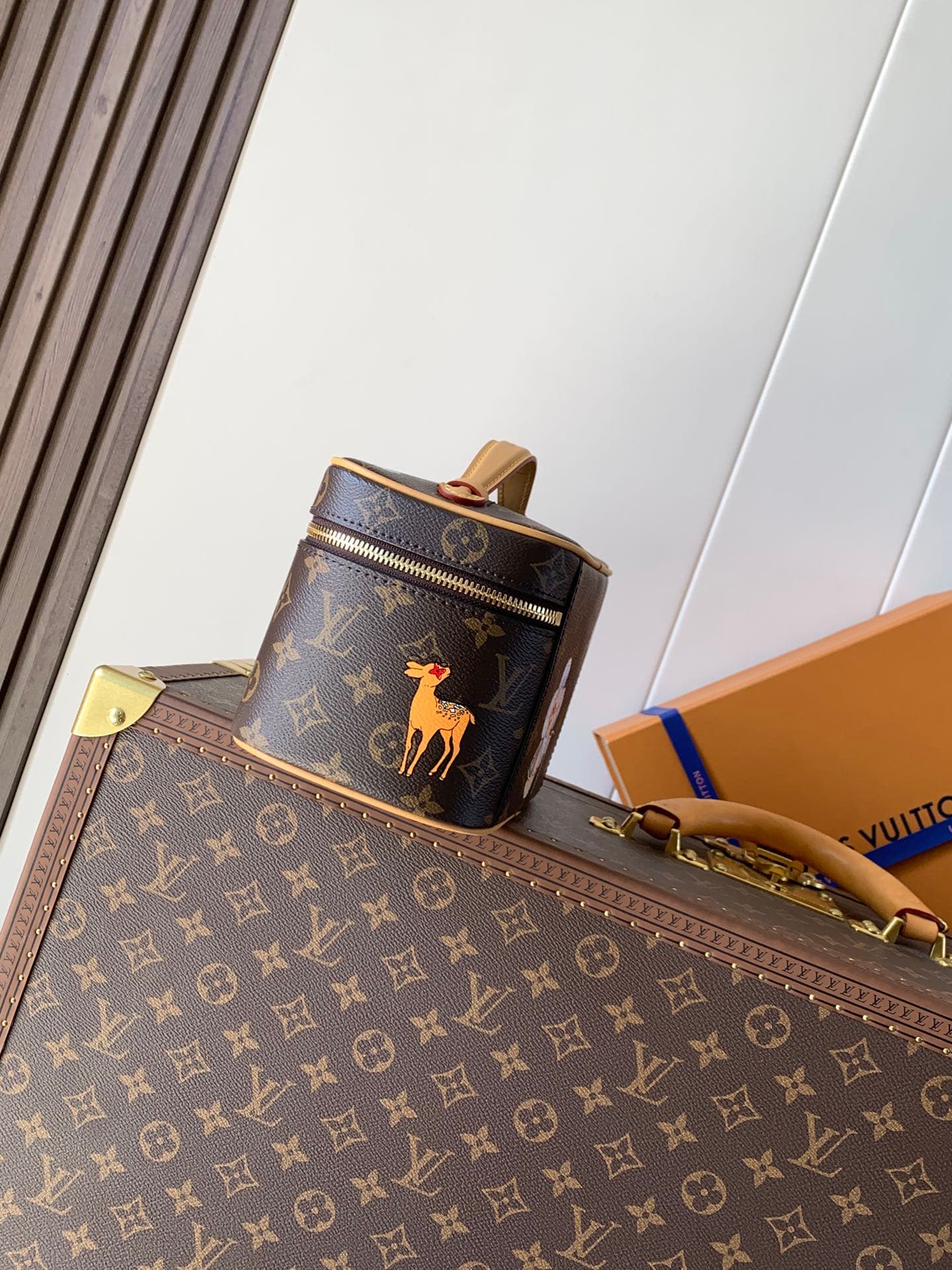 Louis Vuitton Cream Mini Bag M26647