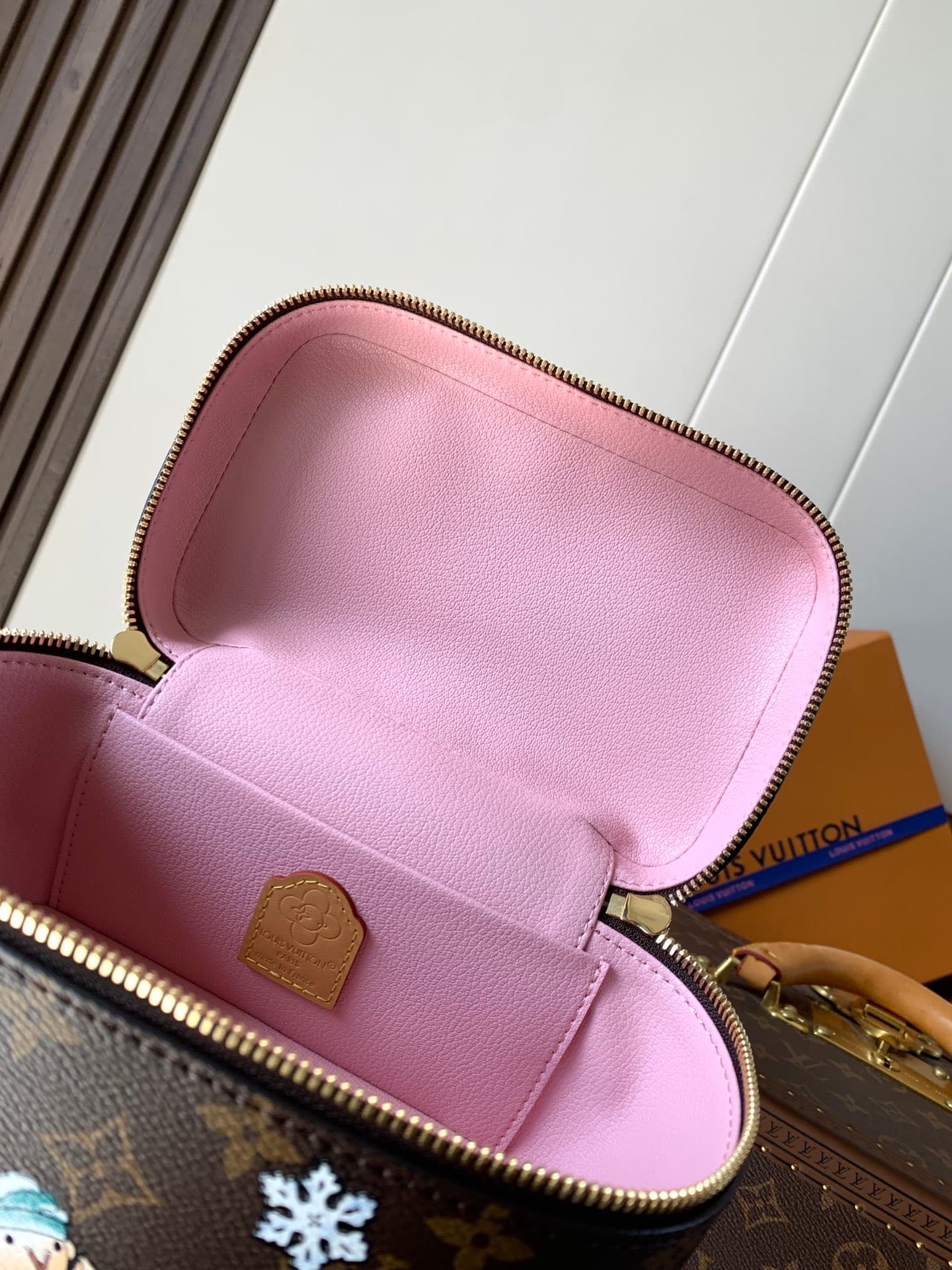 Louis Vuitton Cream Mini Bag M26647