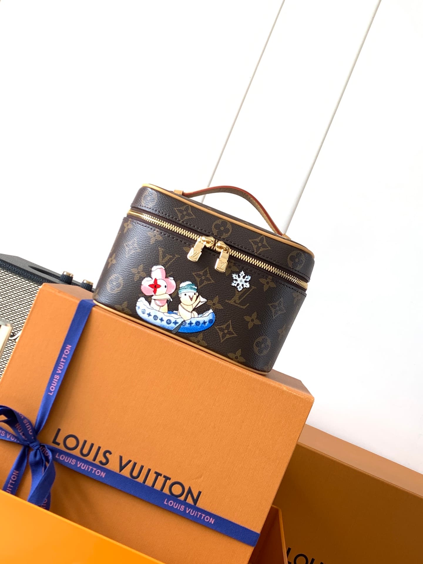 Louis Vuitton Accessory M26647