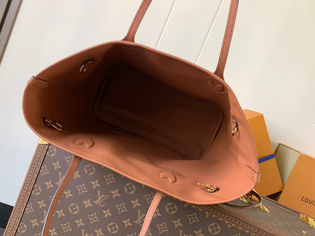 Louis Vuitton Black Medium Backpack M11946