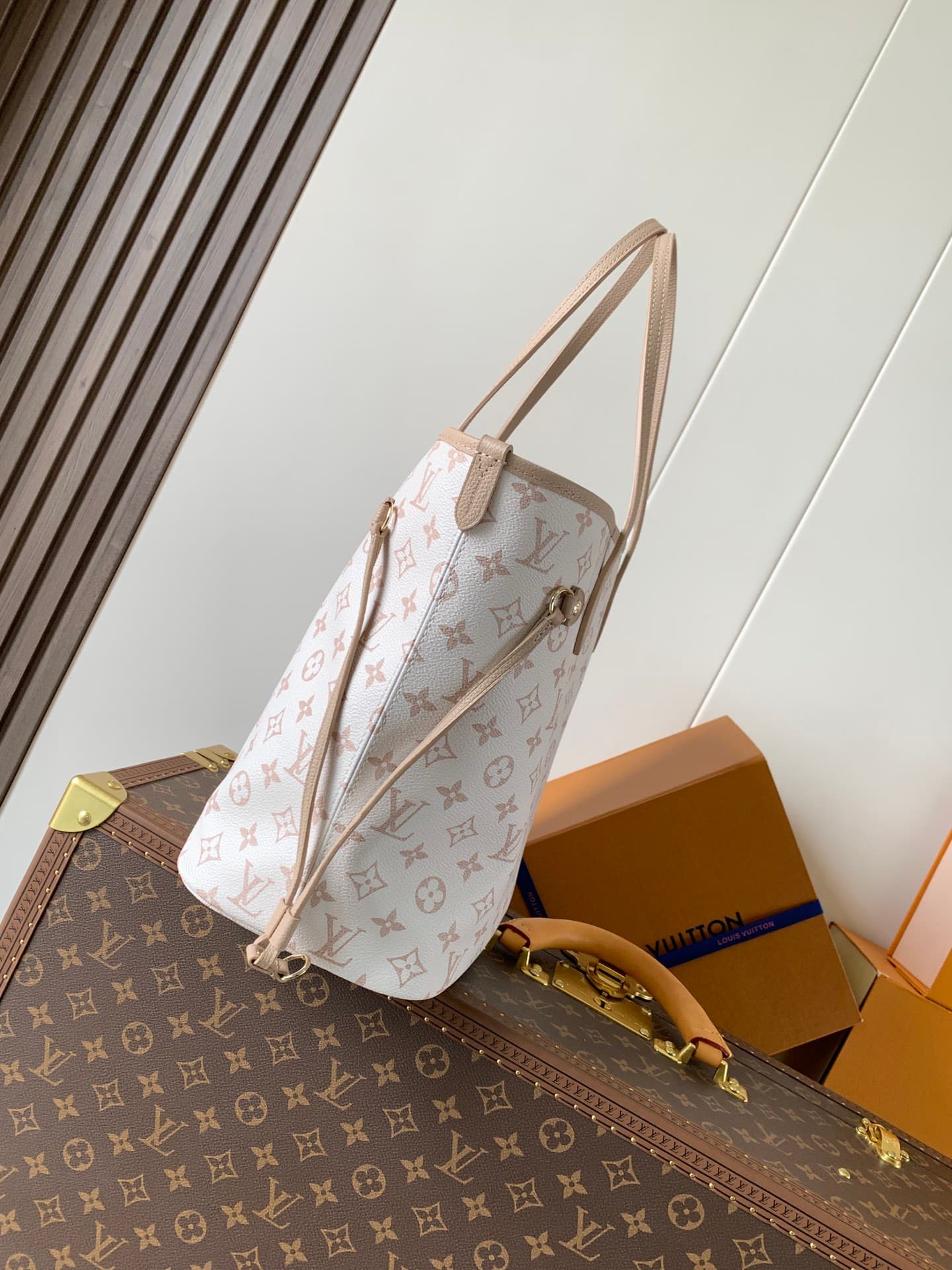 Louis Vuitton Black Medium Backpack M25665