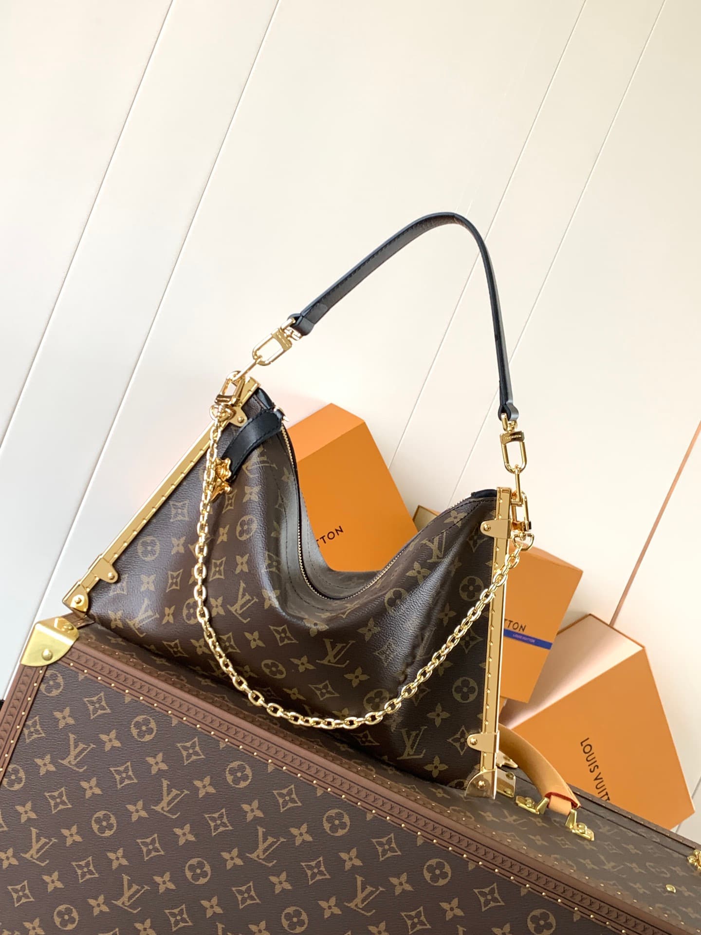 Louis Vuitton Gold Bag M12075