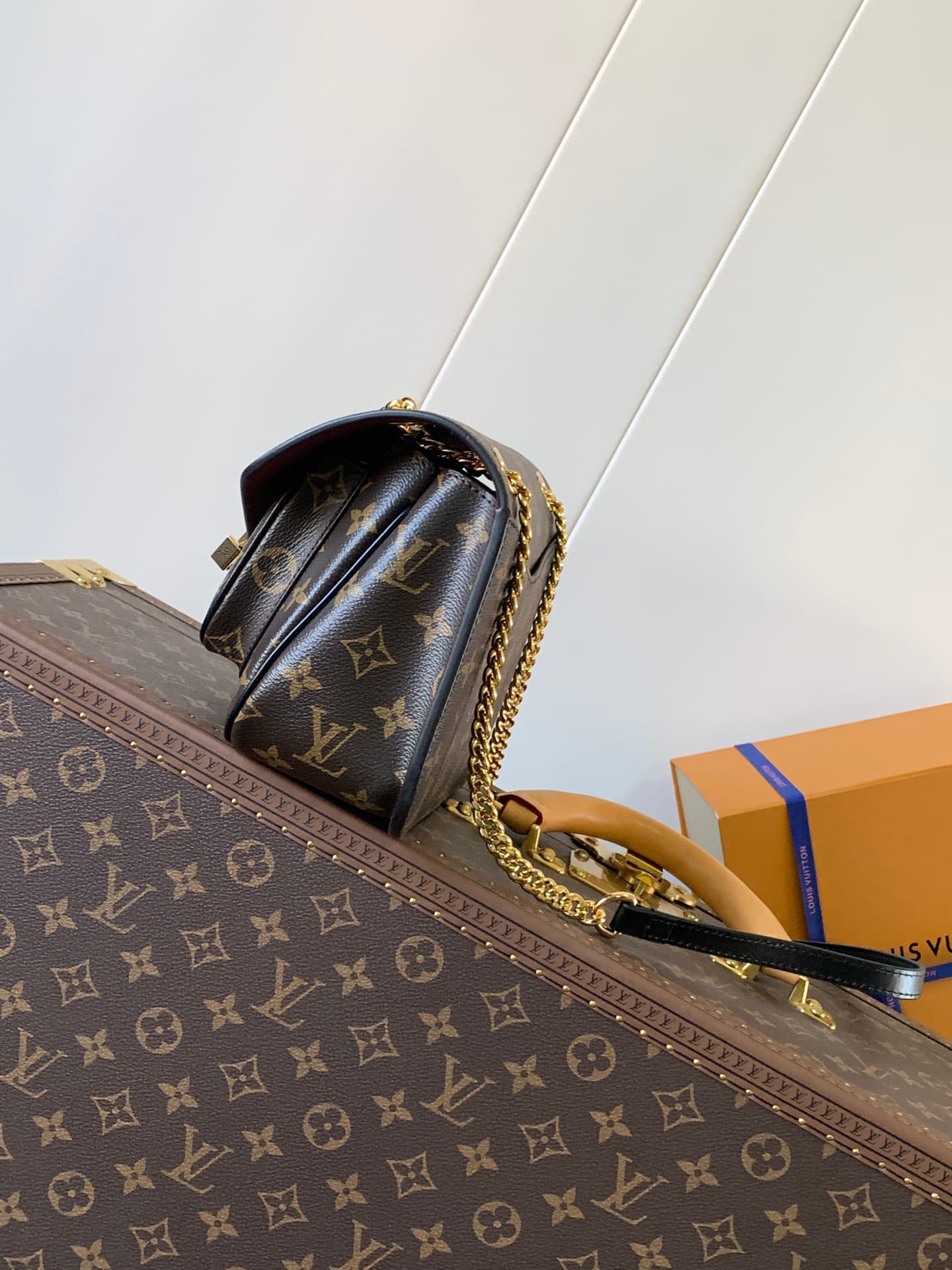 Louis Vuitton Product M45592
