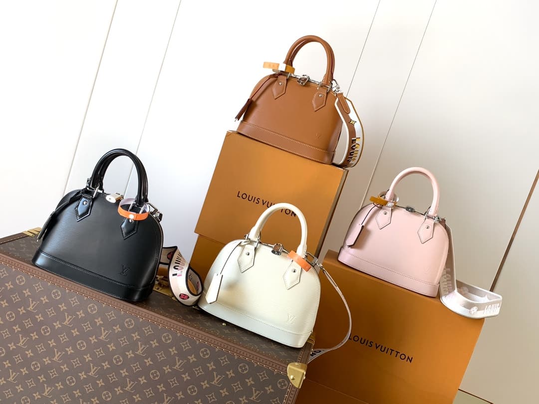 Louis Vuitton Black Accessory M59217