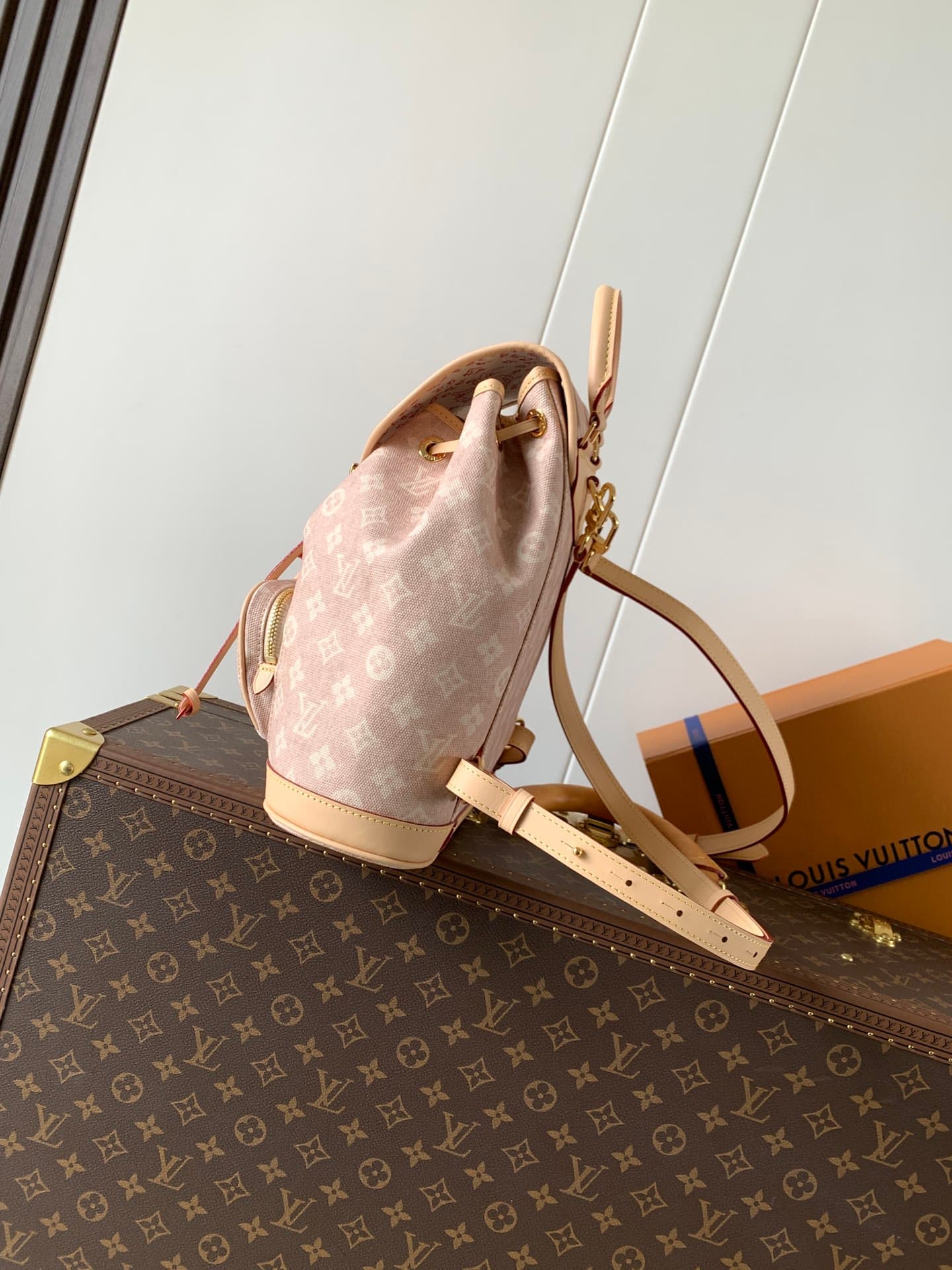 Louis Vuitton Cream Small Wallet M15135