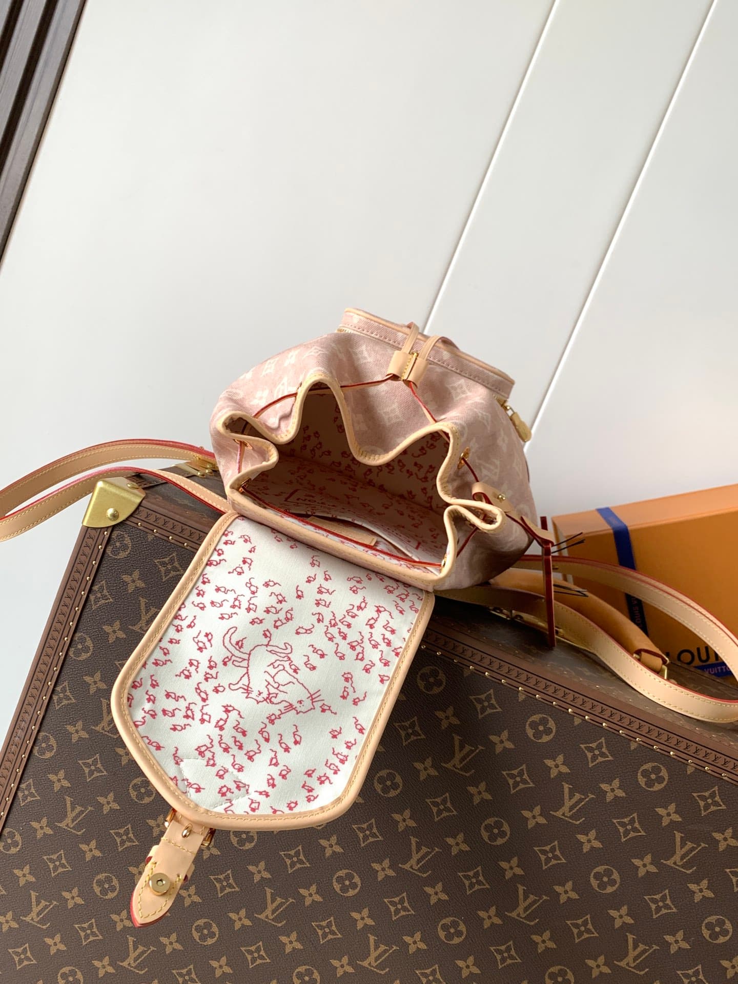 Louis Vuitton Cream Small Wallet M15135