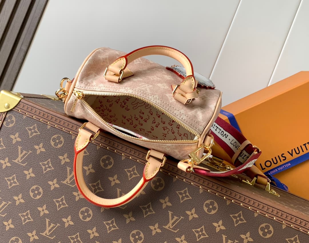 Louis Vuitton Cream Wallet M15151