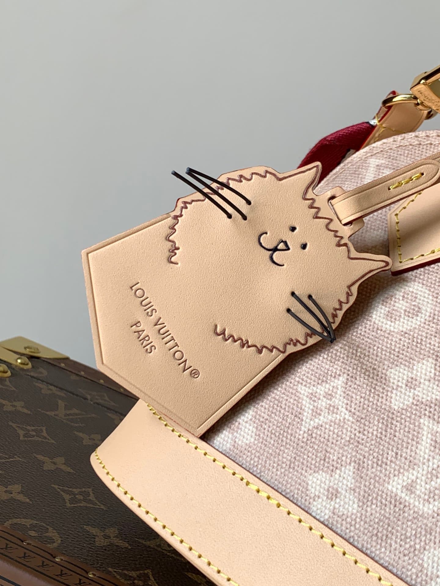 Louis Vuitton Cream Wallet M25728