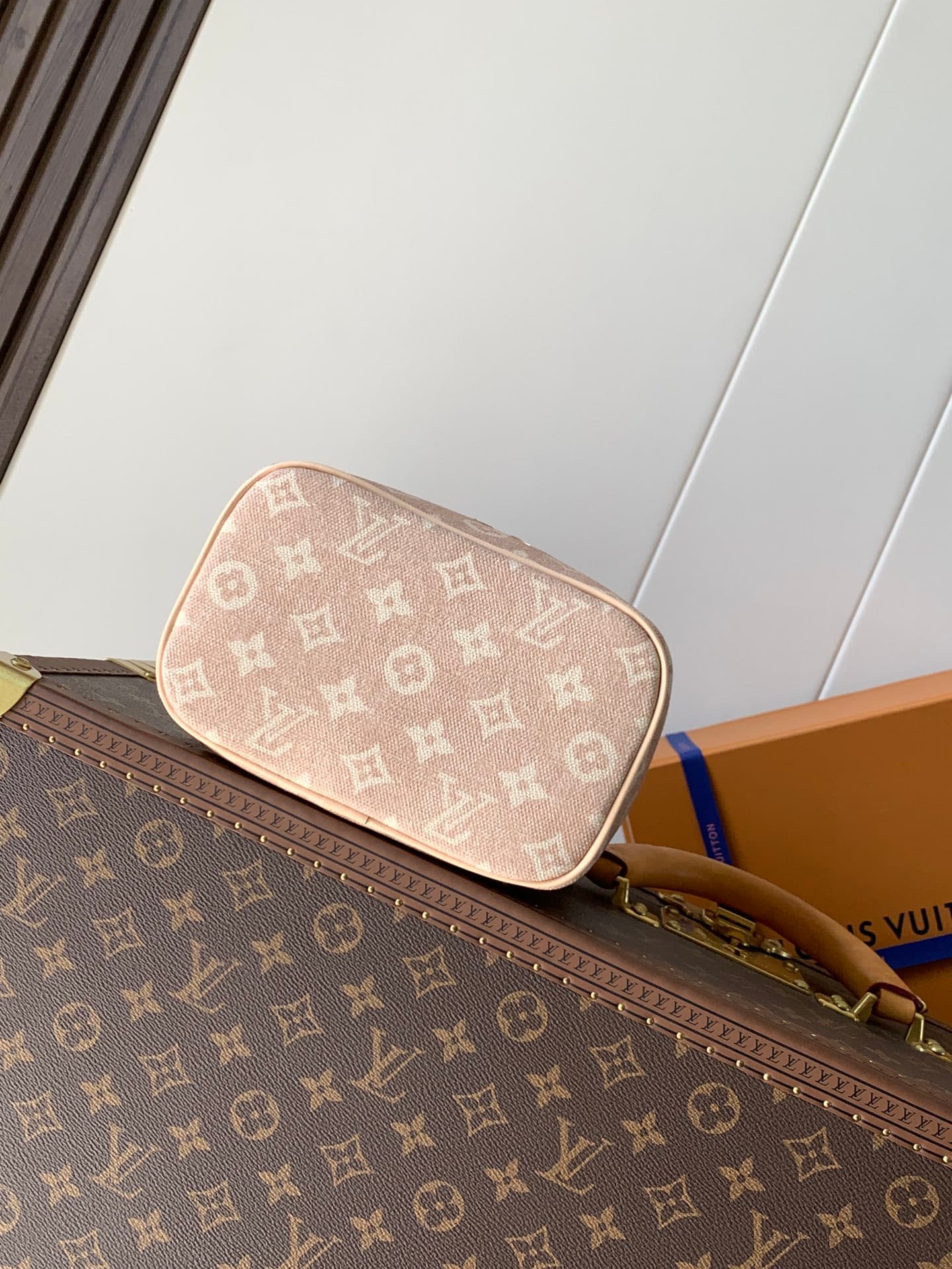 Louis Vuitton Cream Mini Bag M15170