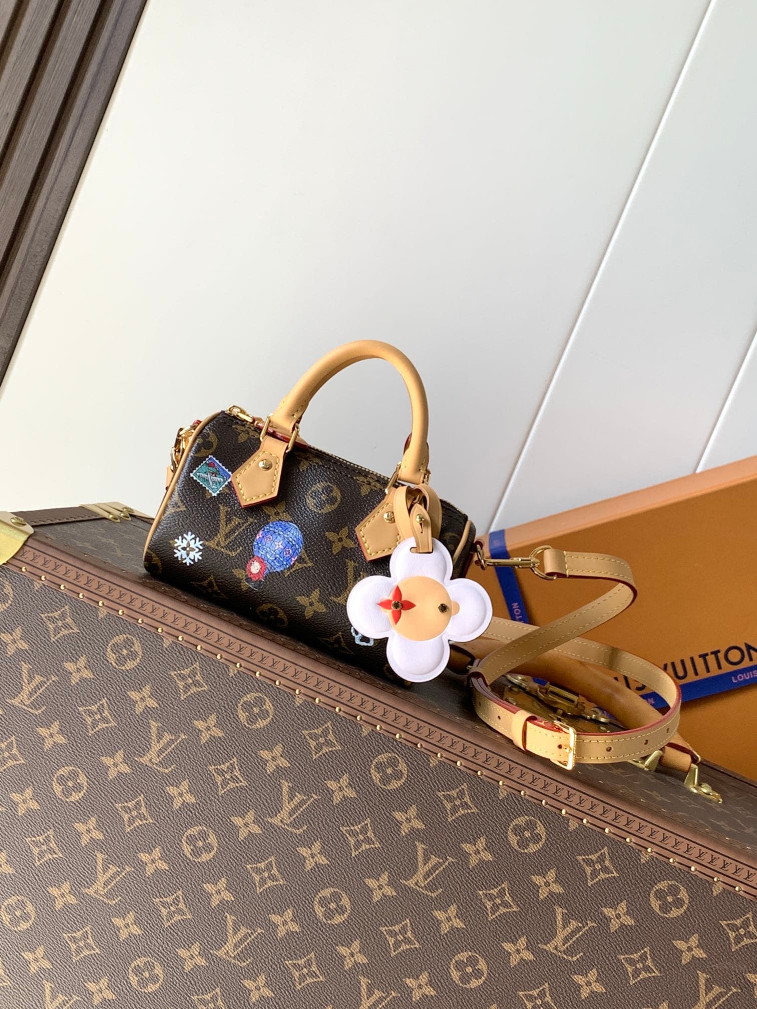Louis Vuitton Gold Wallet M15330