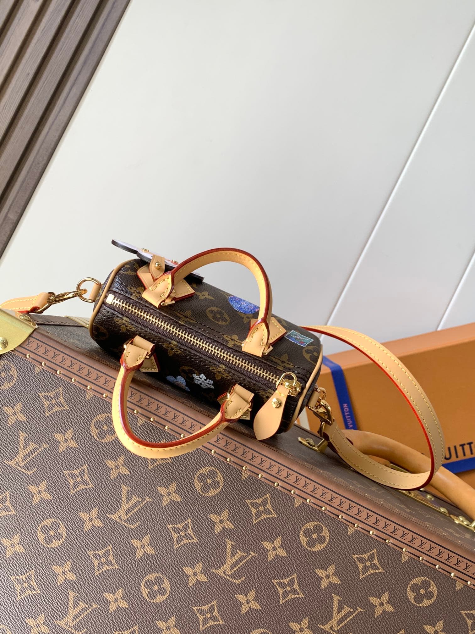 Louis Vuitton Cream Wallet M15330