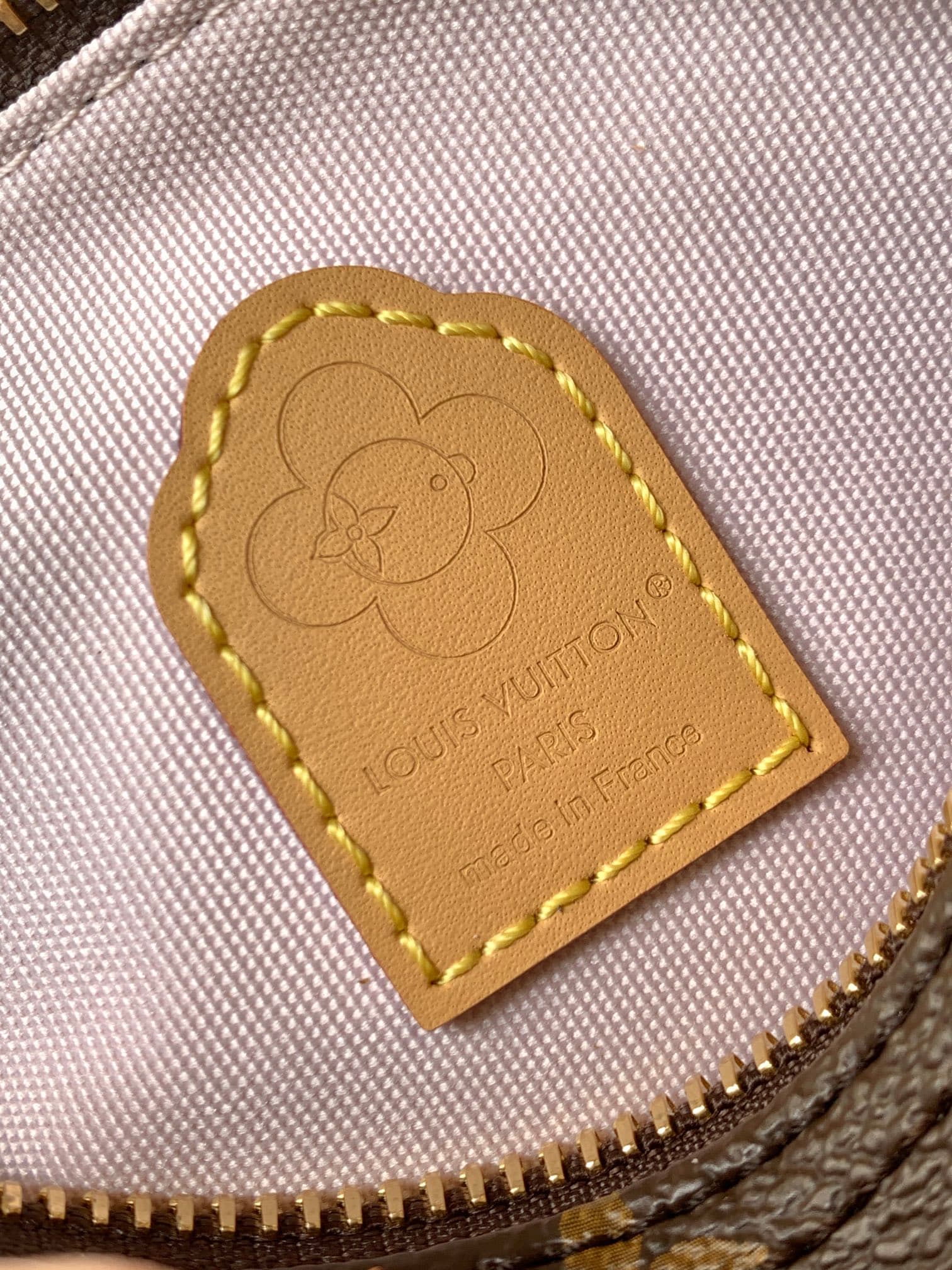 Louis Vuitton Cream Wallet M15330