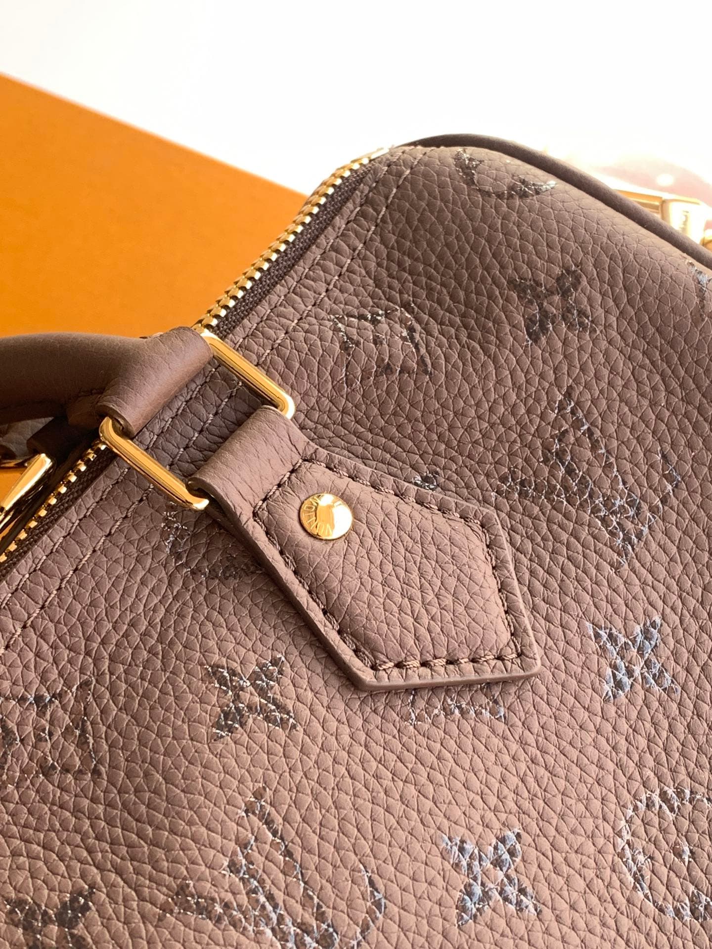 Louis Vuitton Cream Wallet M26691