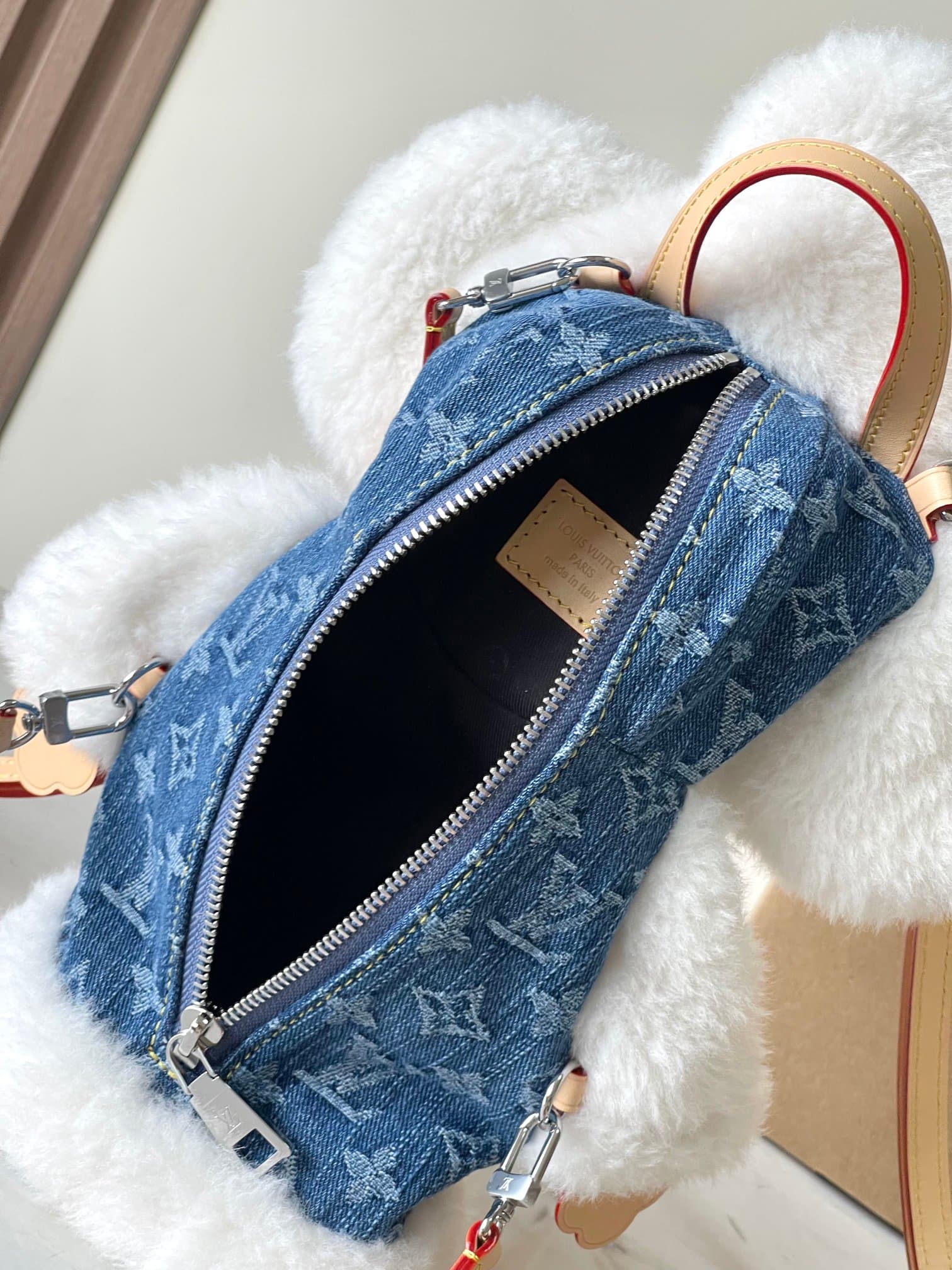 Louis Vuitton Backpack M26786