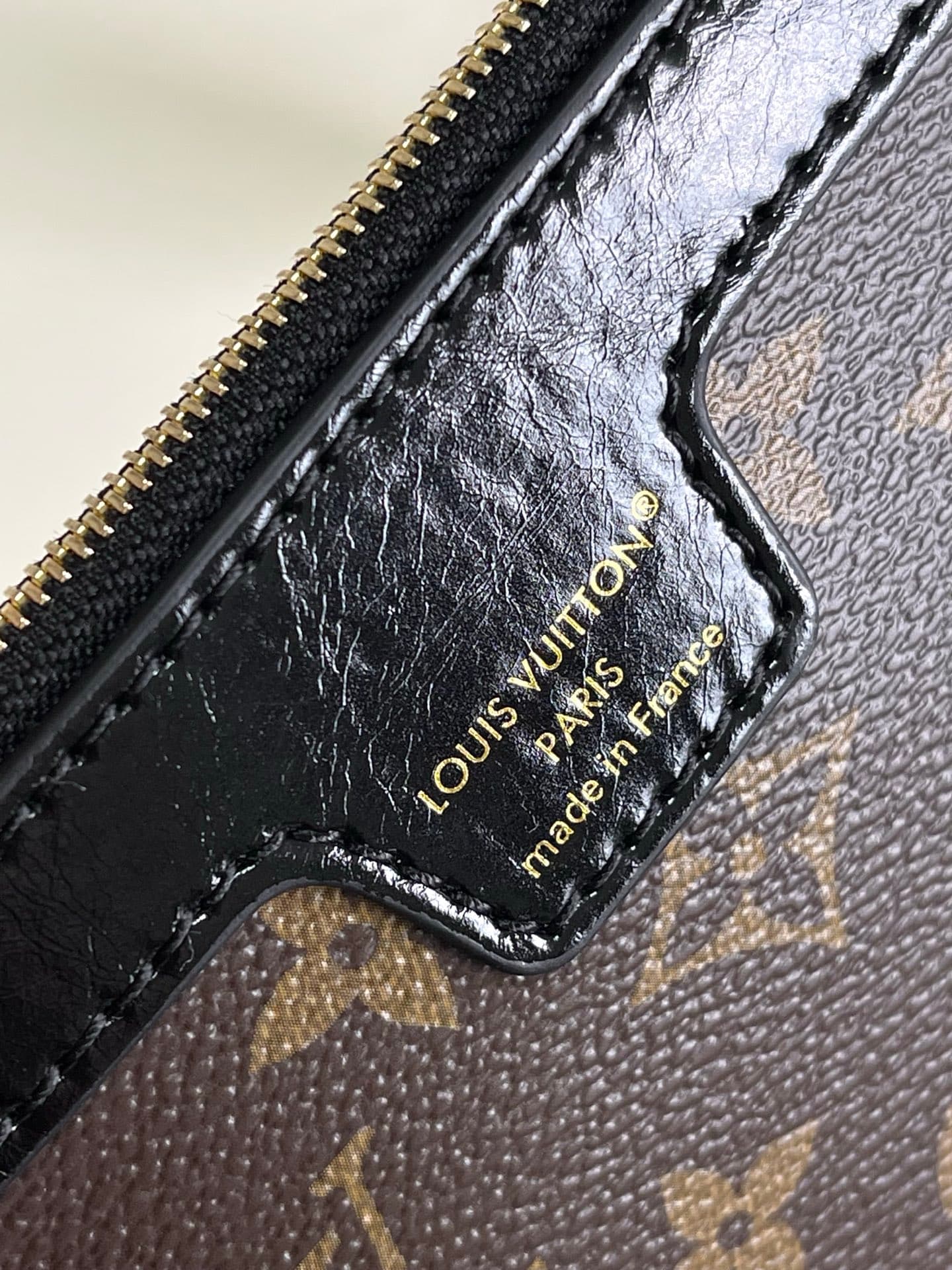 Louis Vuitton Gold Crossbody Bag M26315