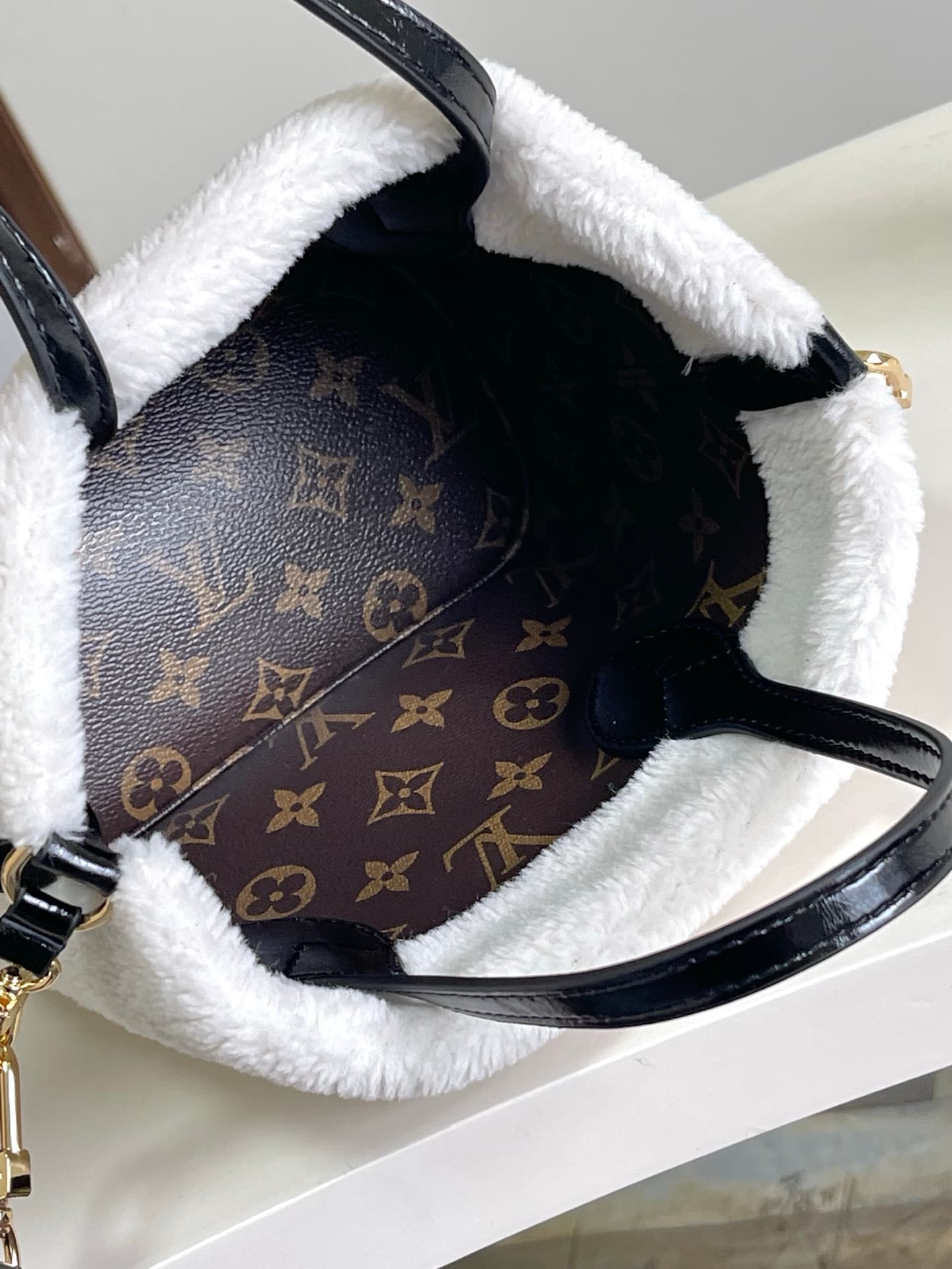 Louis Vuitton Gold Crossbody Bag M26315