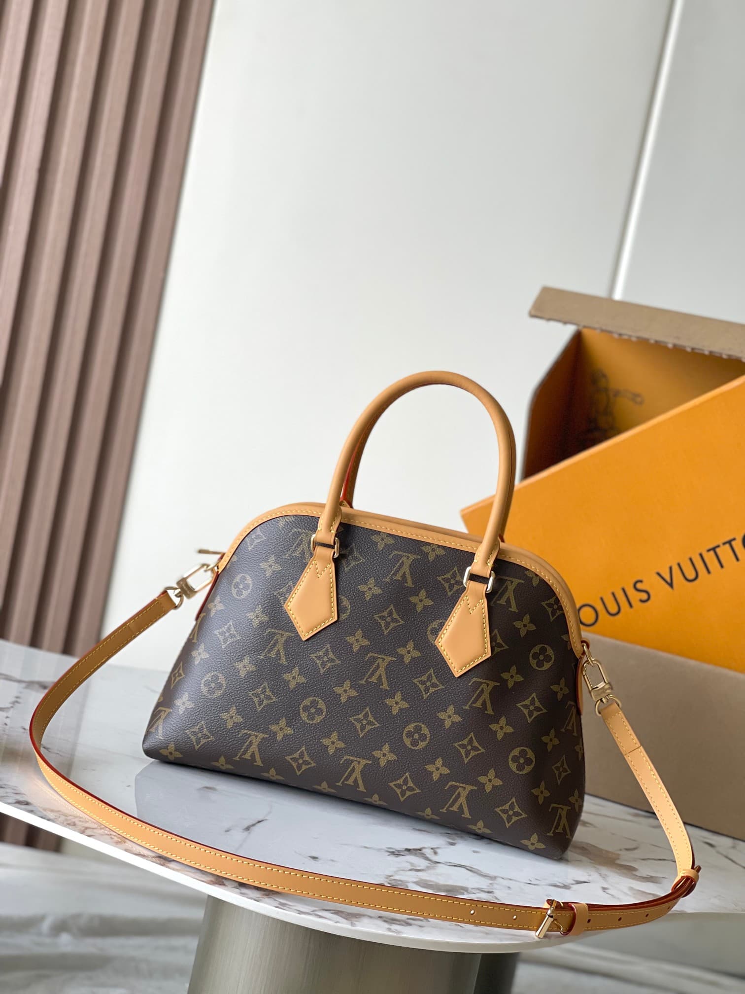 Louis Vuitton Small Bag M15208