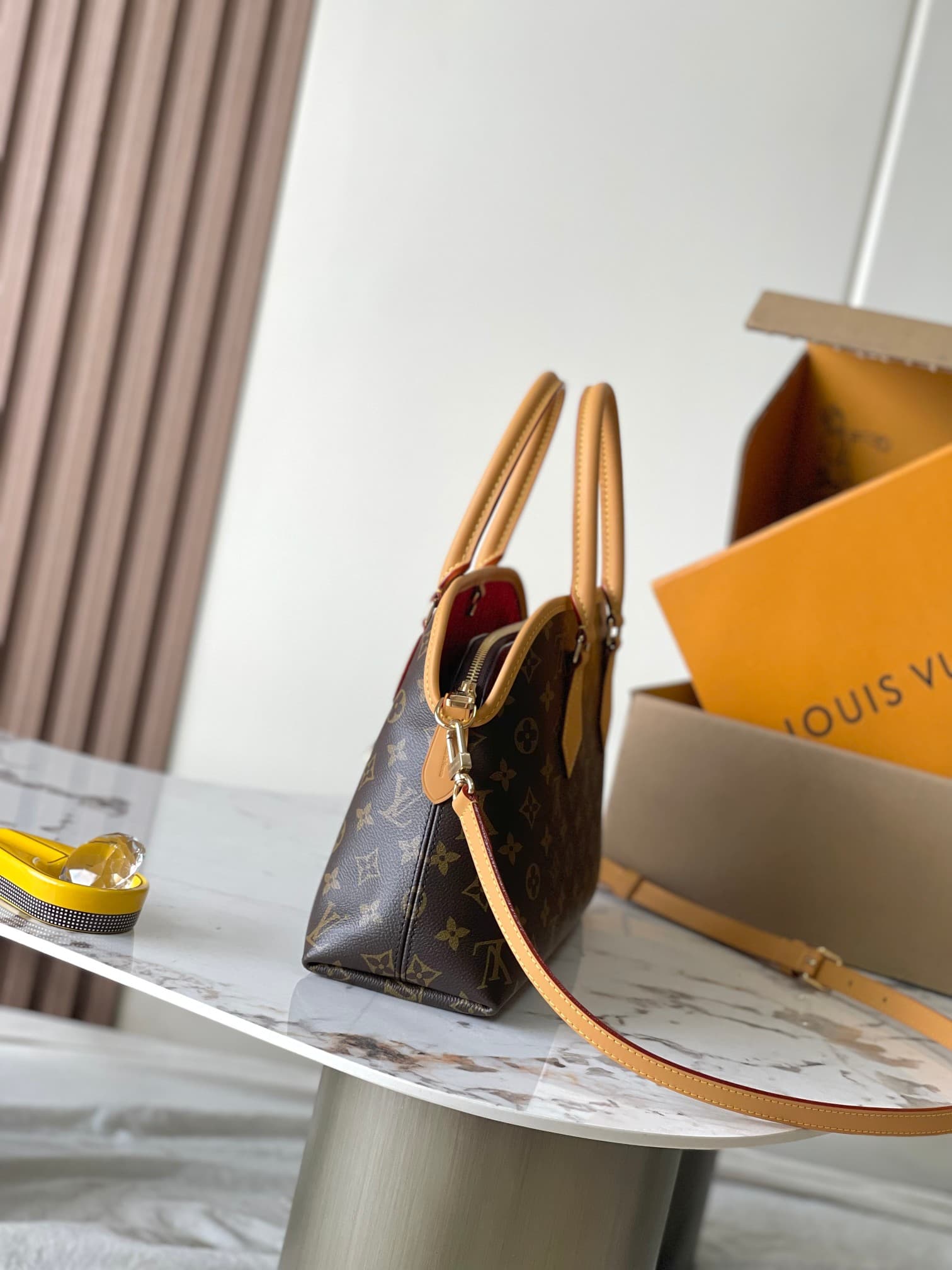 Louis Vuitton Small Bag M15208