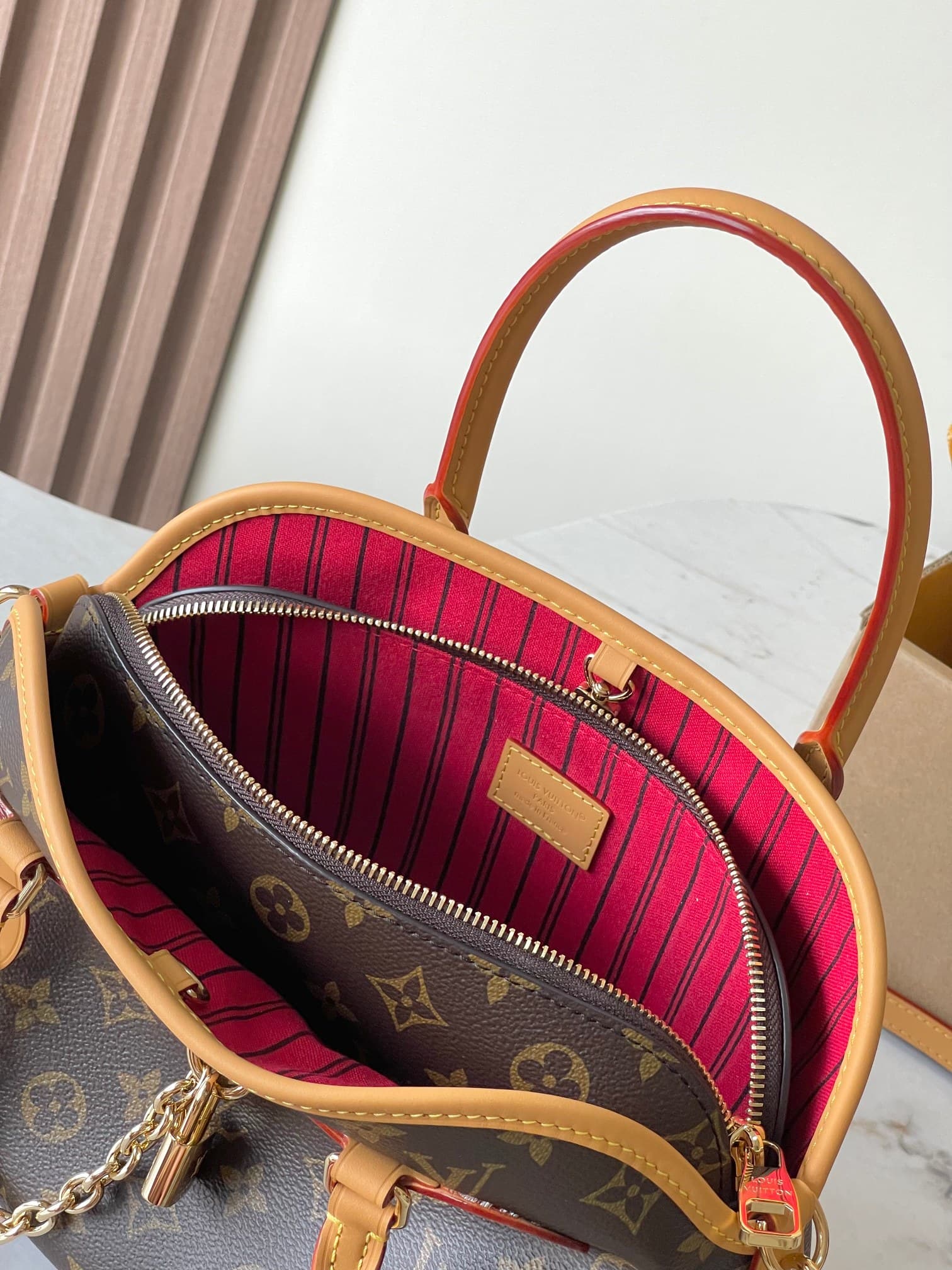 Louis Vuitton Small Bag M15208