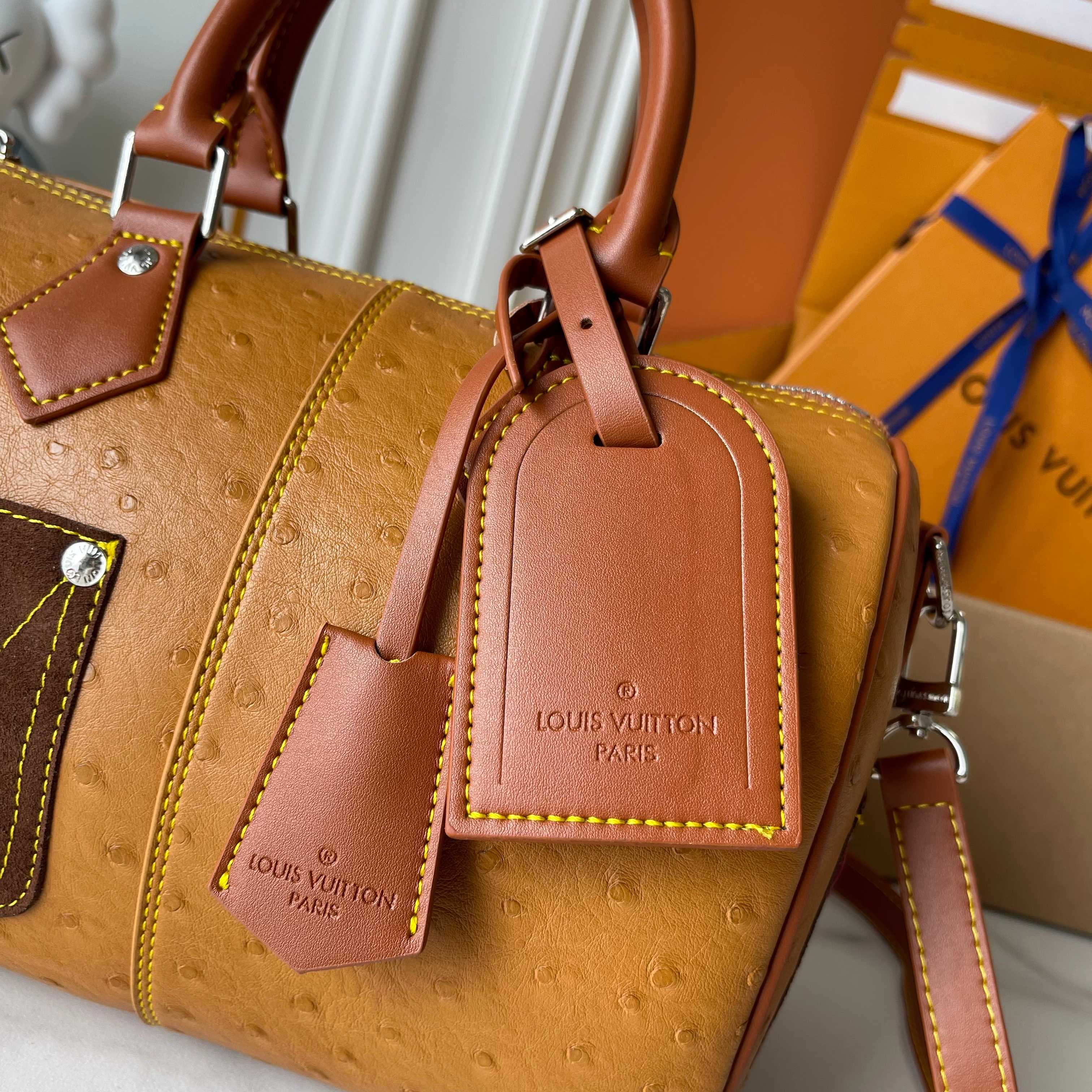 Louis Vuitton Cream Product M89119