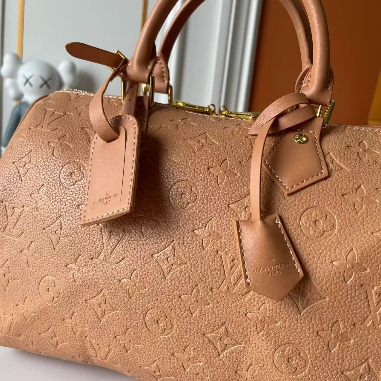 Louis Vuitton Brown Product M26305
