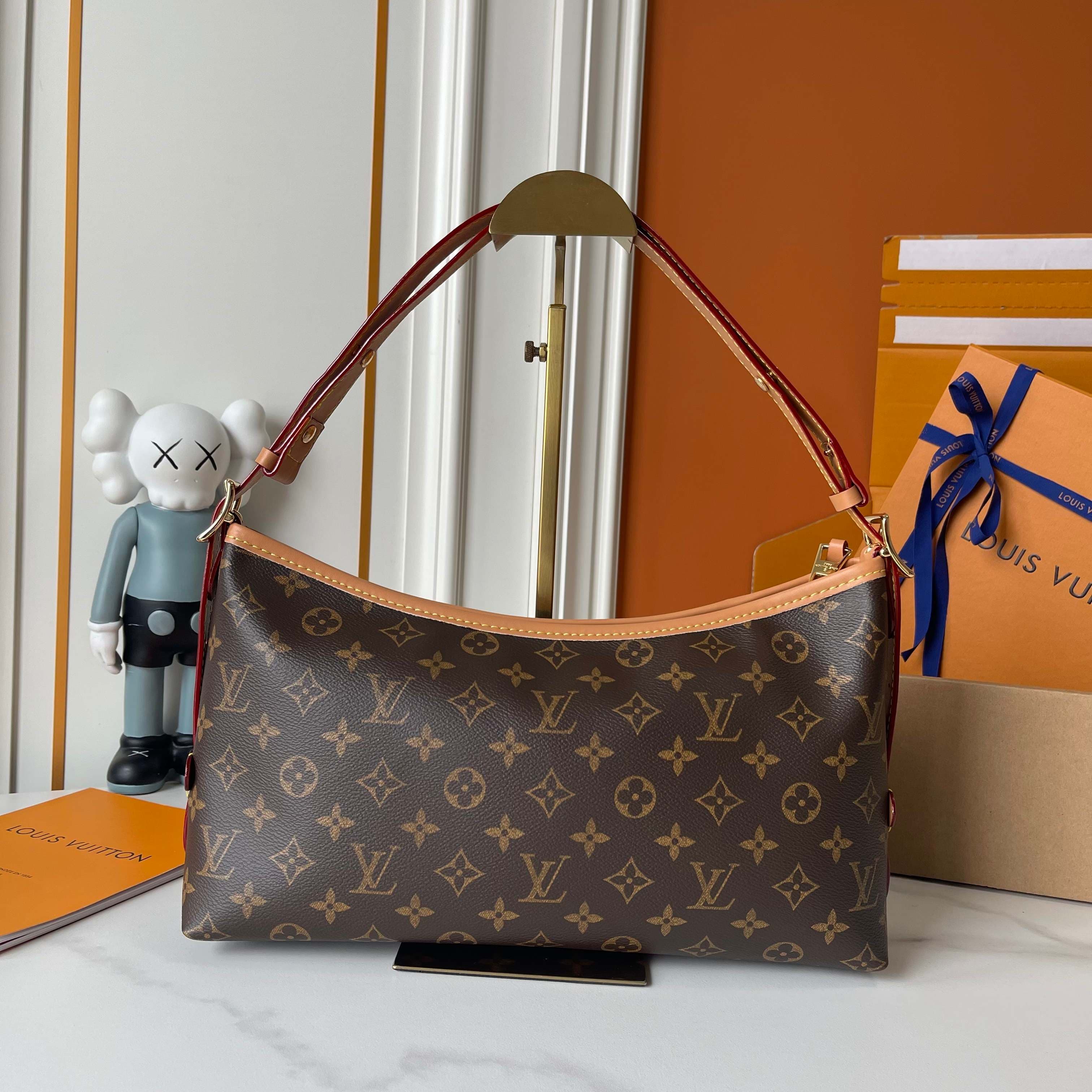 Louis Vuitton Product M27578