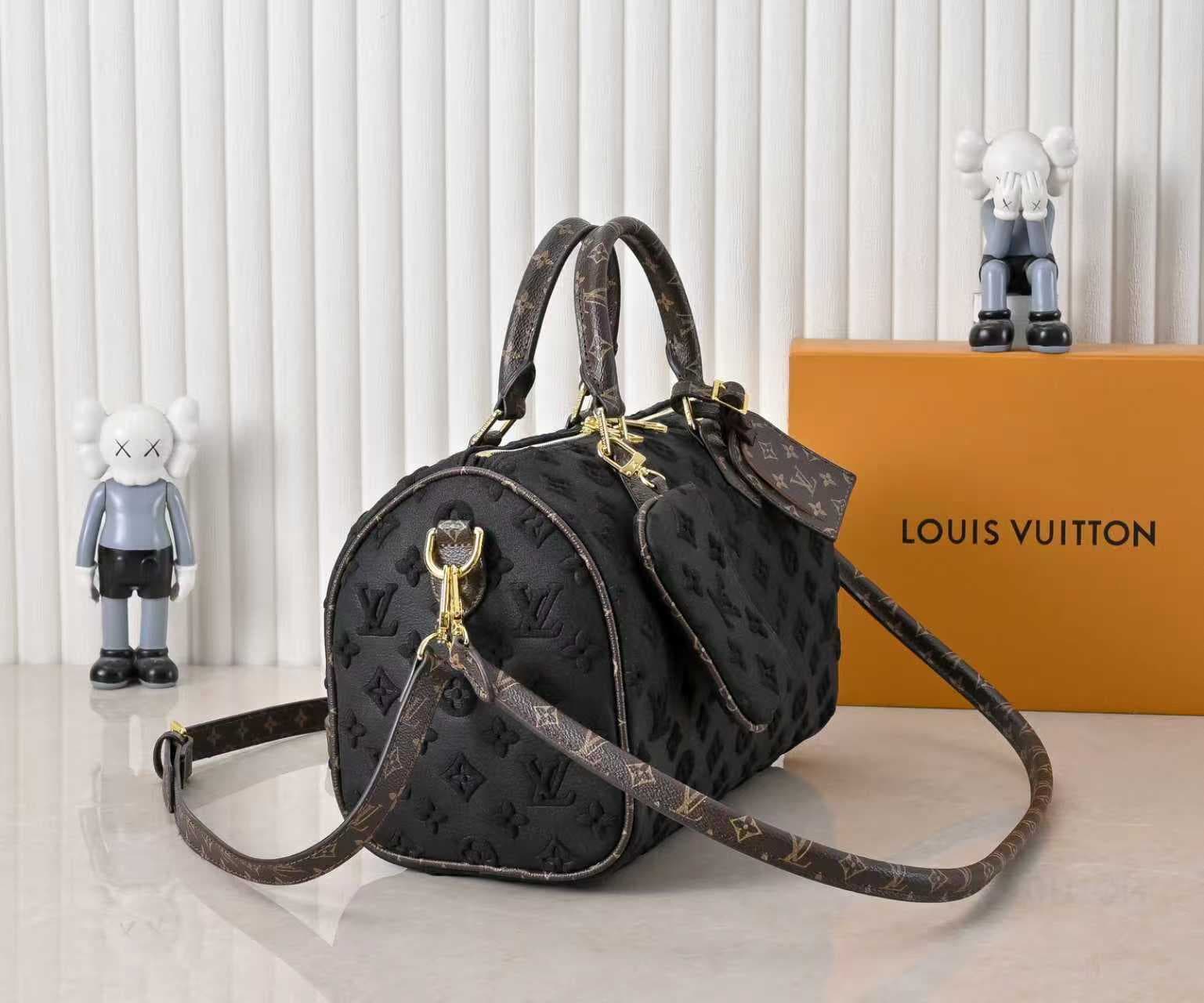 Louis Vuitton Grey Wallet M15225