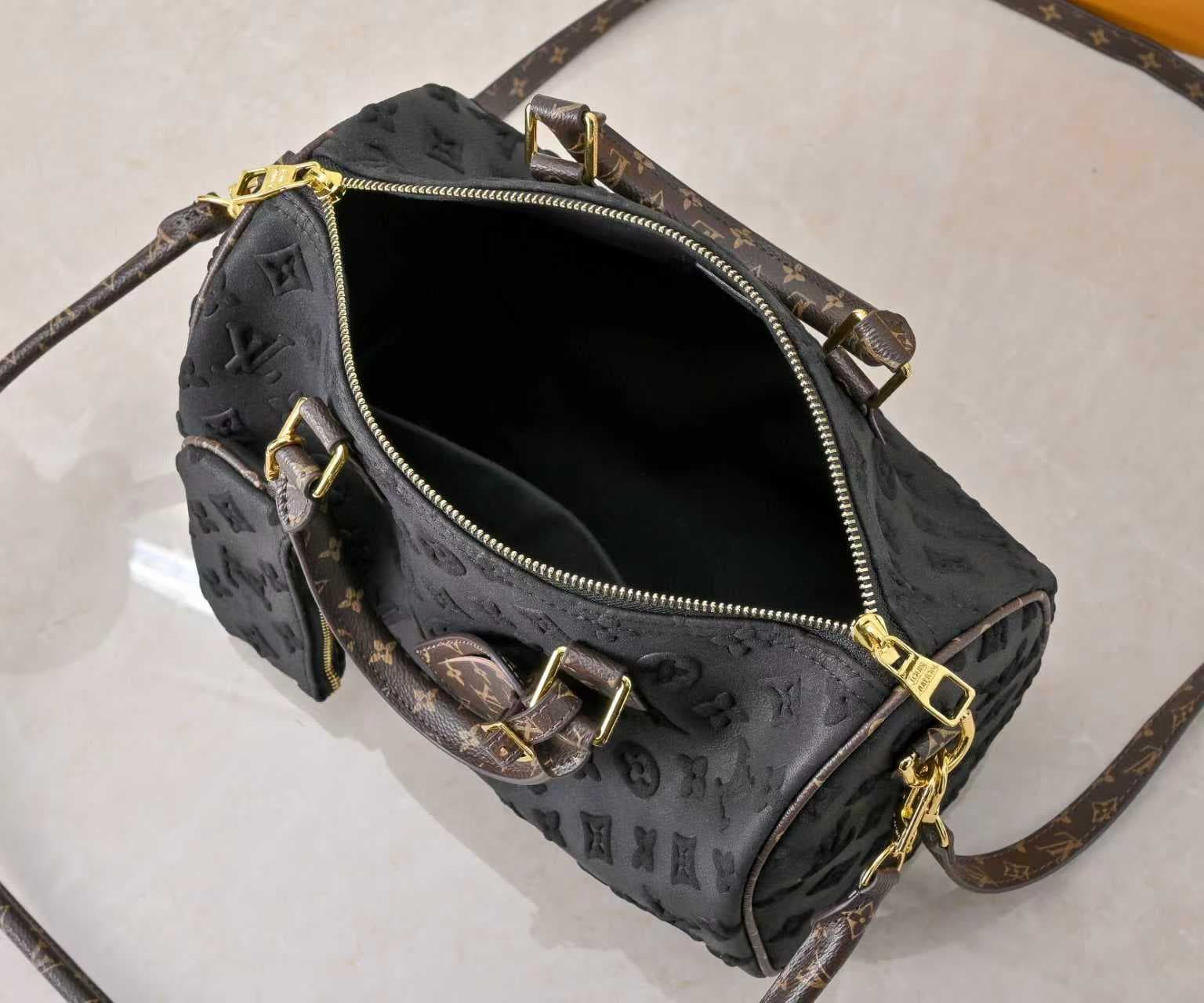 Louis Vuitton Grey Wallet M15225