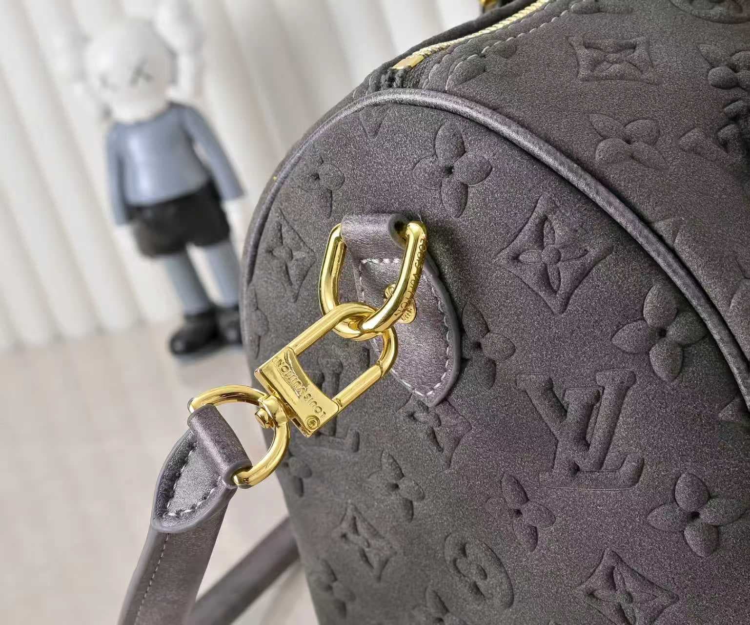 Louis Vuitton Grey Wallet M15225