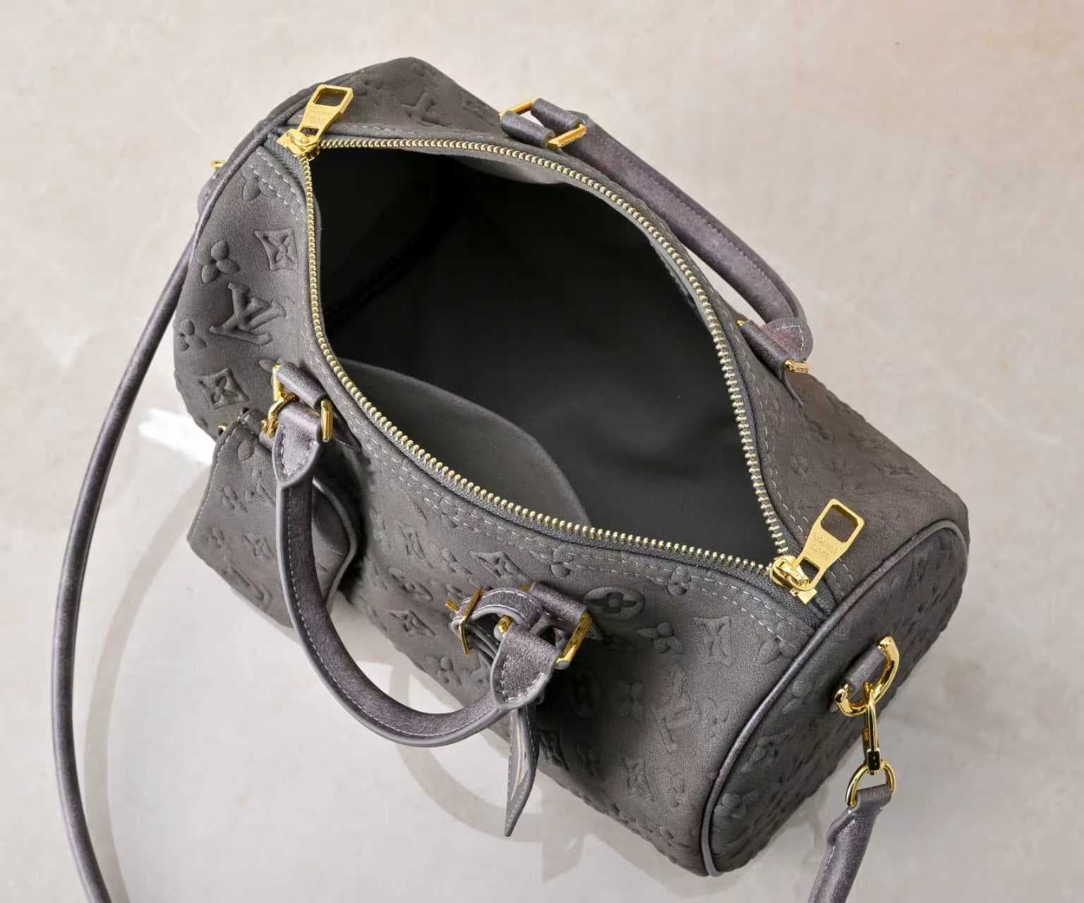 Louis Vuitton Grey Wallet M15225