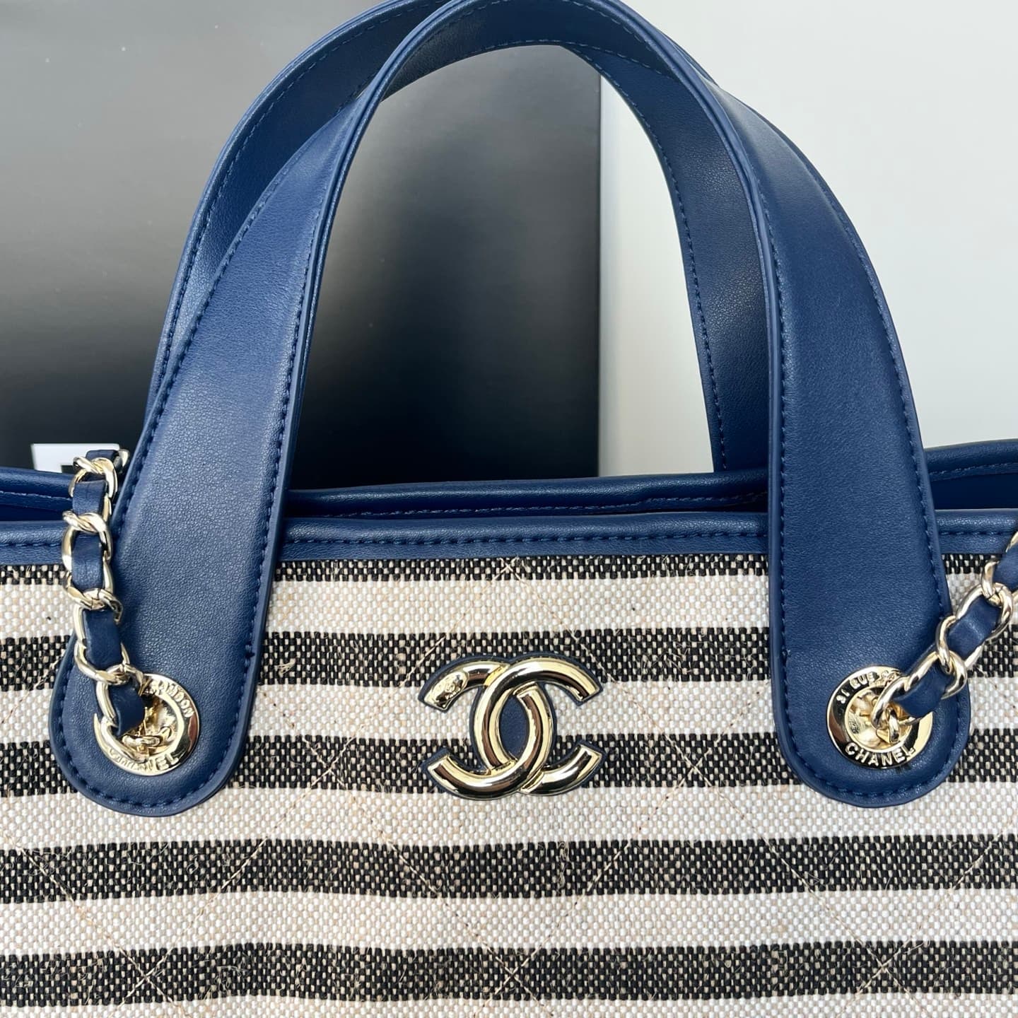 Chanel Denim Tote Bag 80017