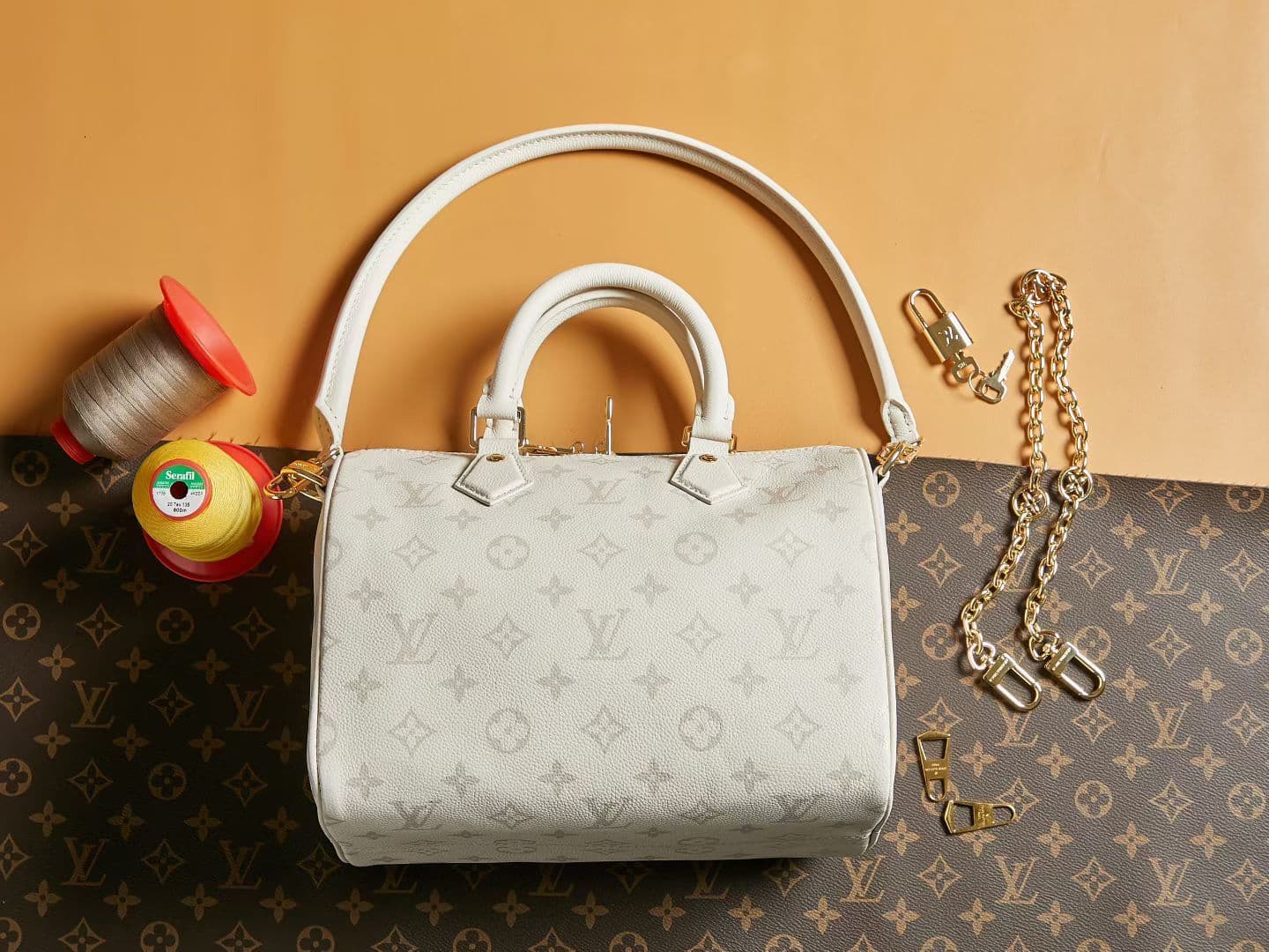 Louis Vuitton Black Bag M26691
