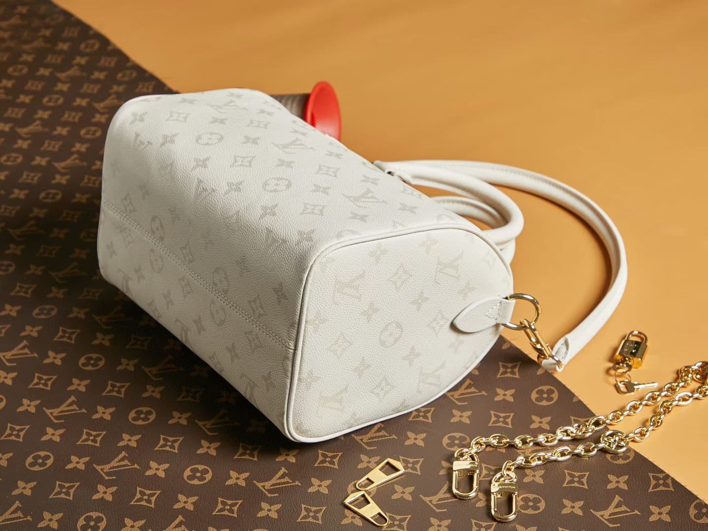 Louis Vuitton Black Bag M26691