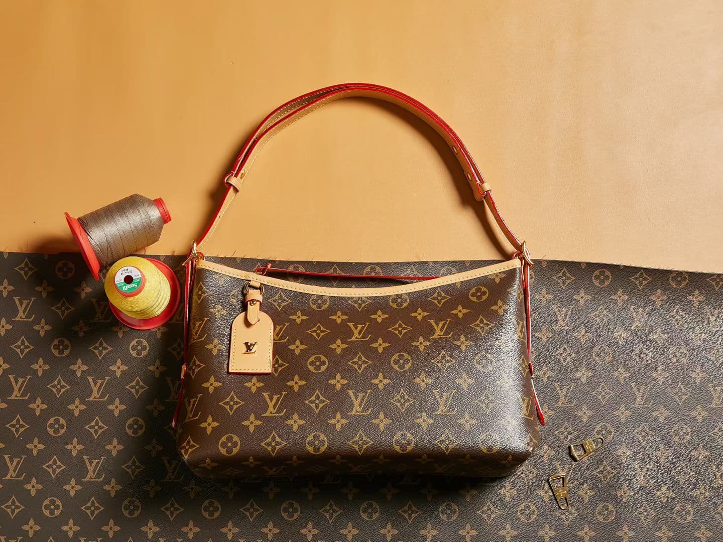 Louis Vuitton Wallet M28101